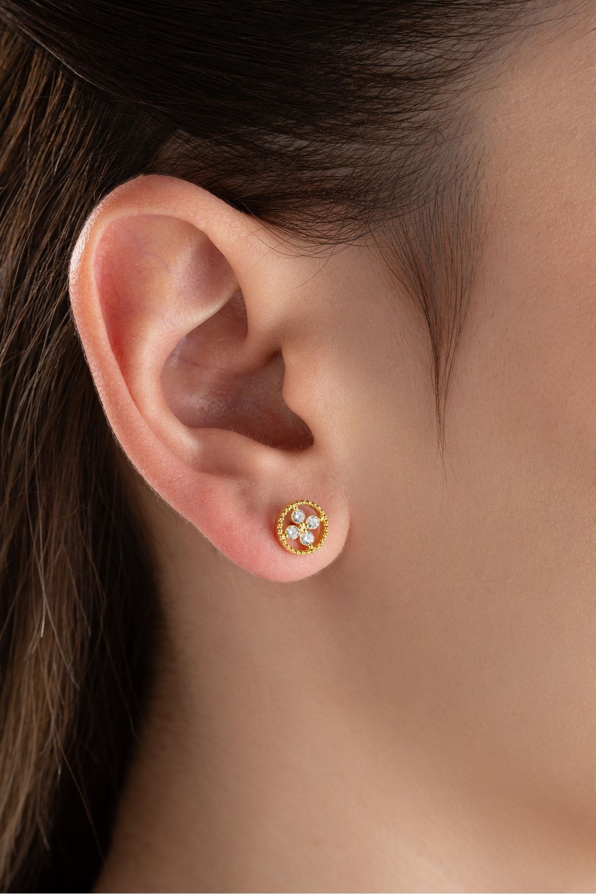 Gold Gümüş Çivili Küpe