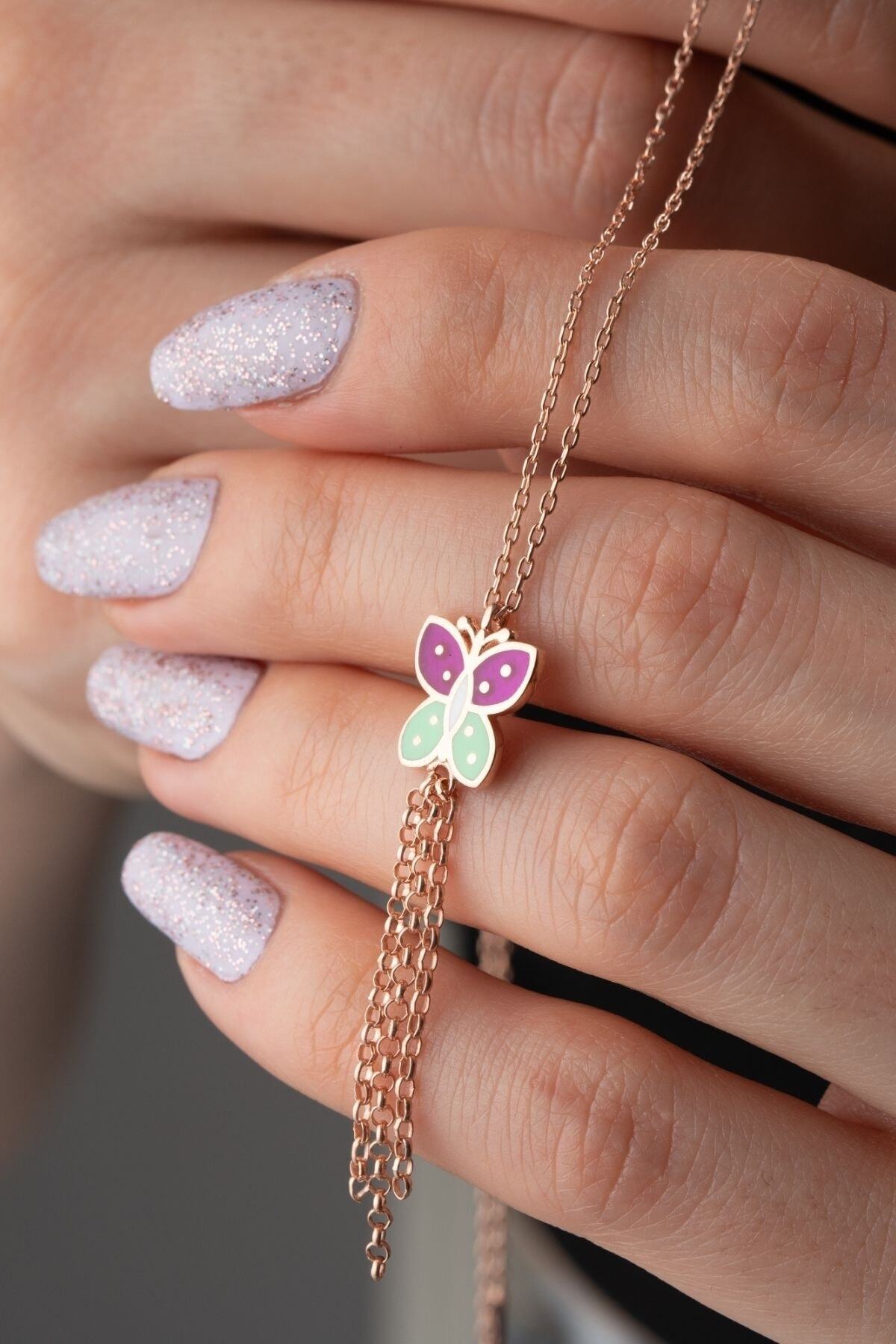 Gümüş Sallantılı Kelebek Kolye