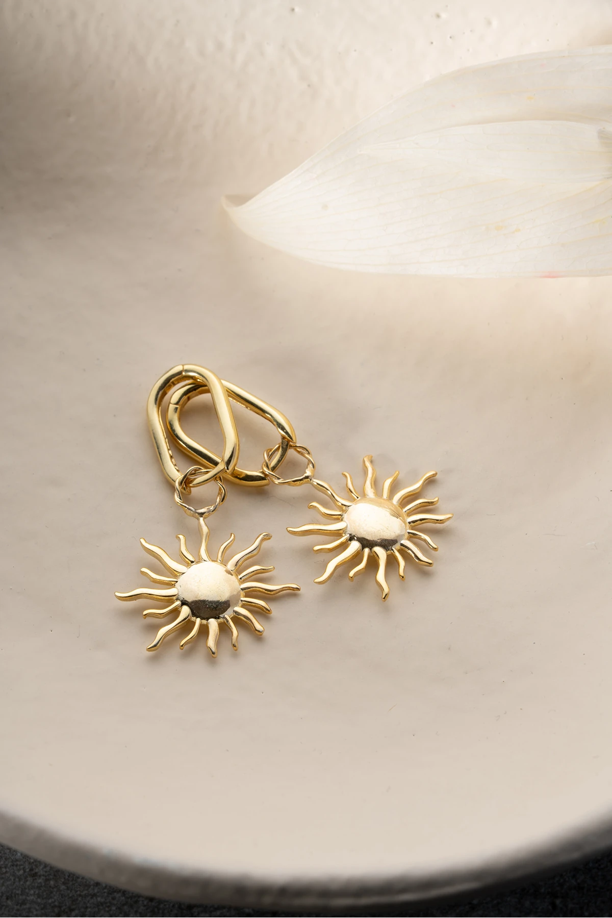 Gümüş Güneş Küpe