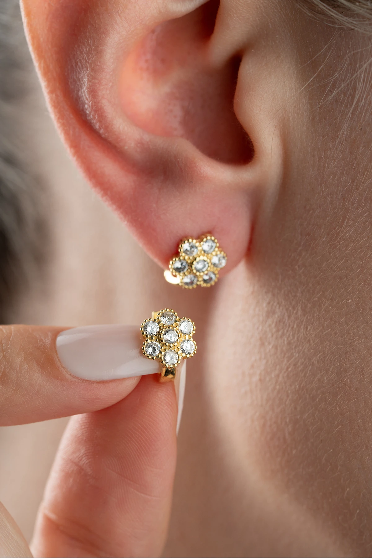 Gümüş Zirkon Taşlı Küpe