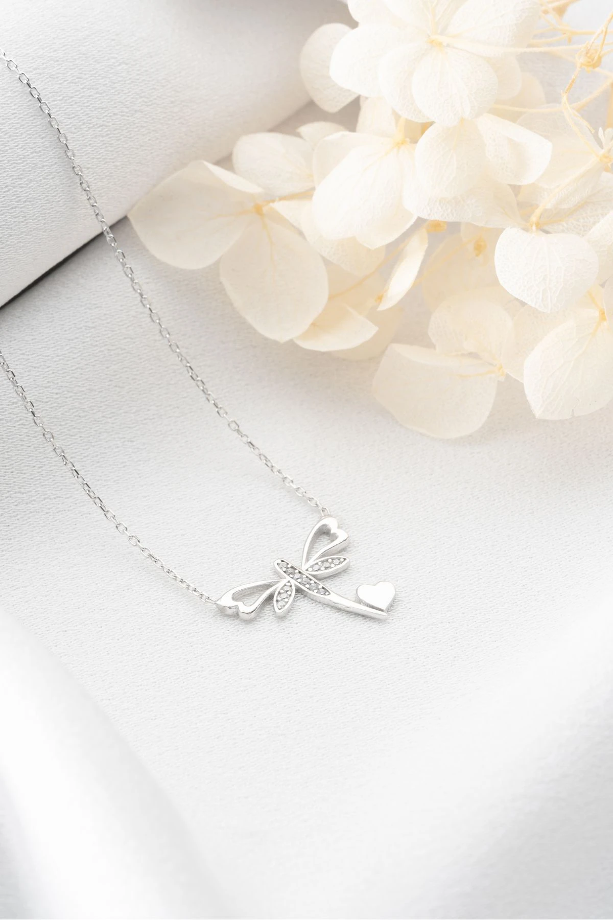 Gümüş Kalpli Yusufçuk Kolye