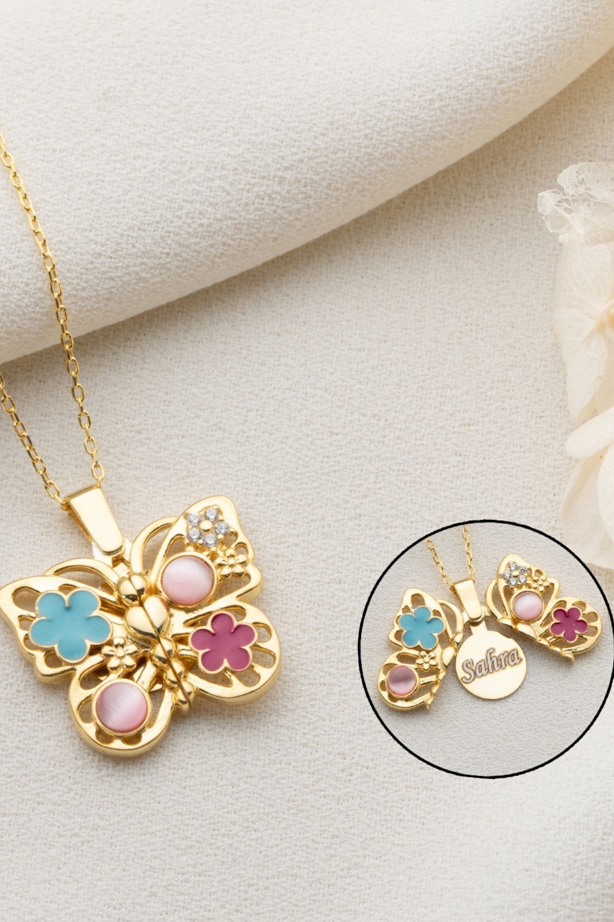 Gümüş Açılabilen İsimli Kelebek Kolye