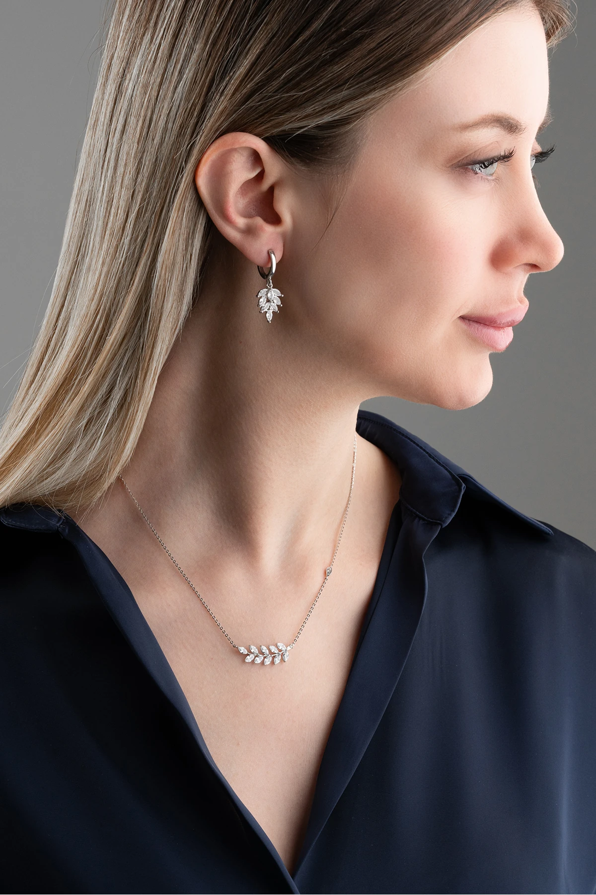 Gümüş Zirkon Taşlı Yaprak (Kolye-Küpe) Set