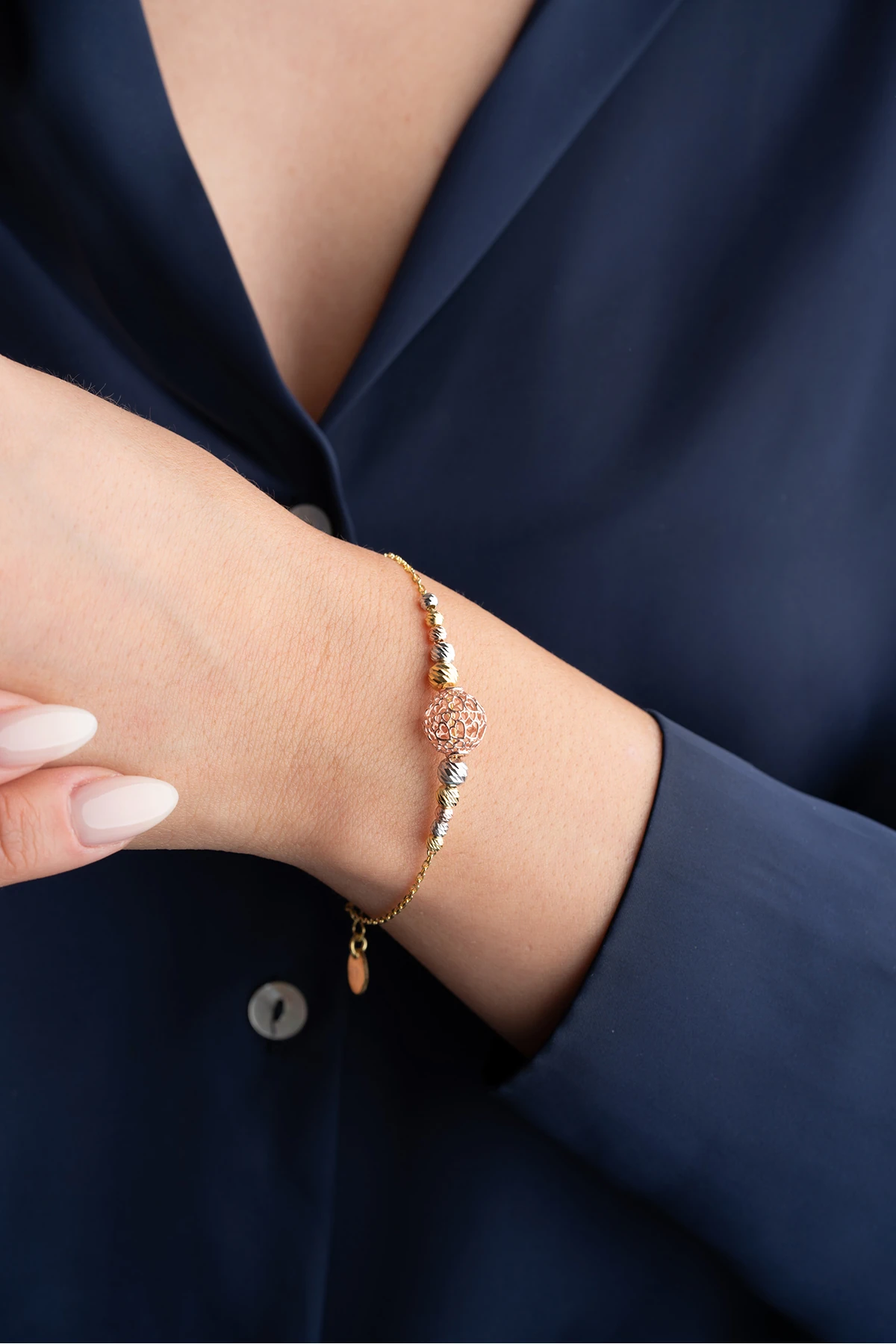 Gümüş Kafesli Trend Dorika Bileklik