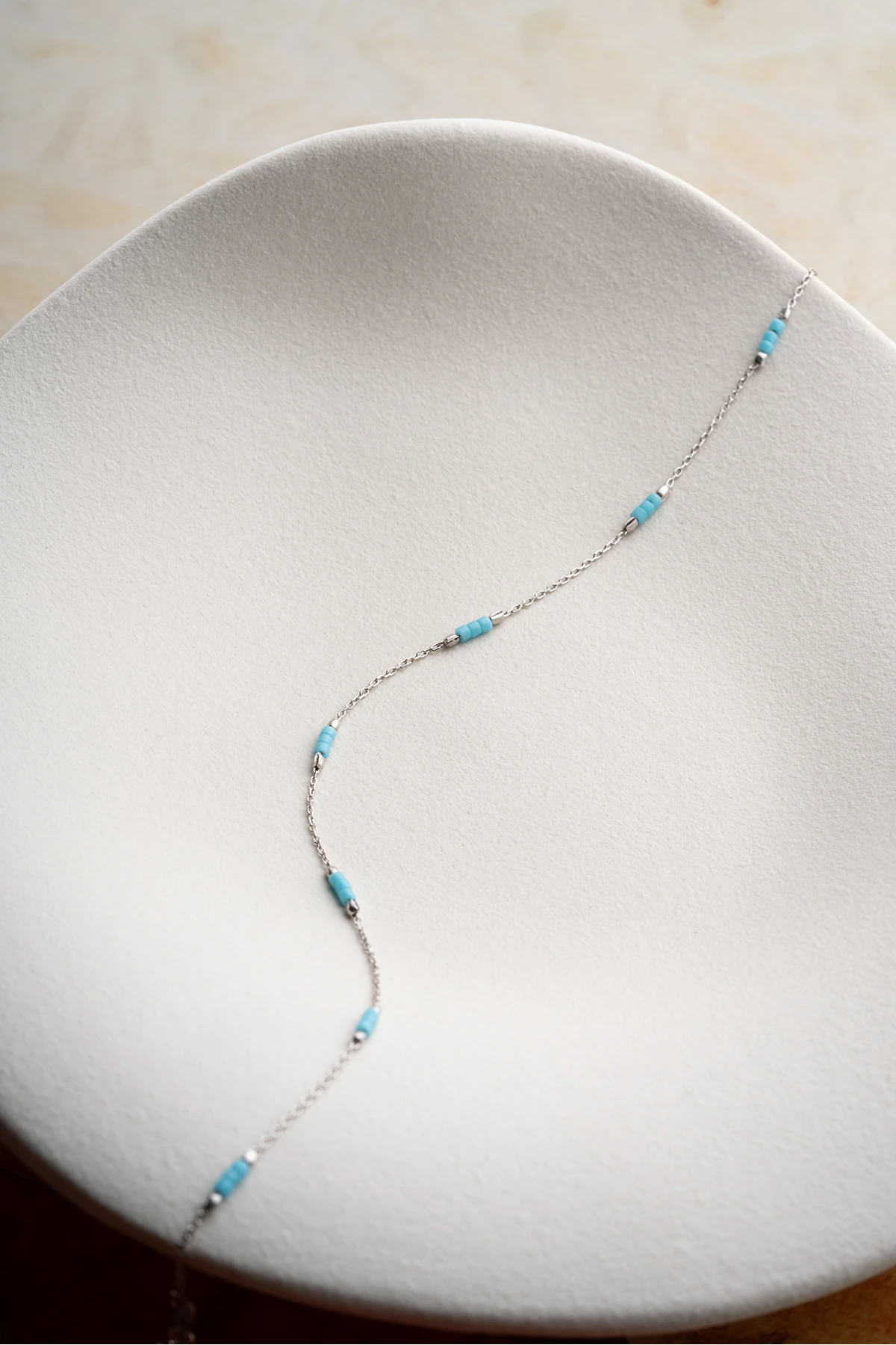 Gümüş Boncuklu Halhal