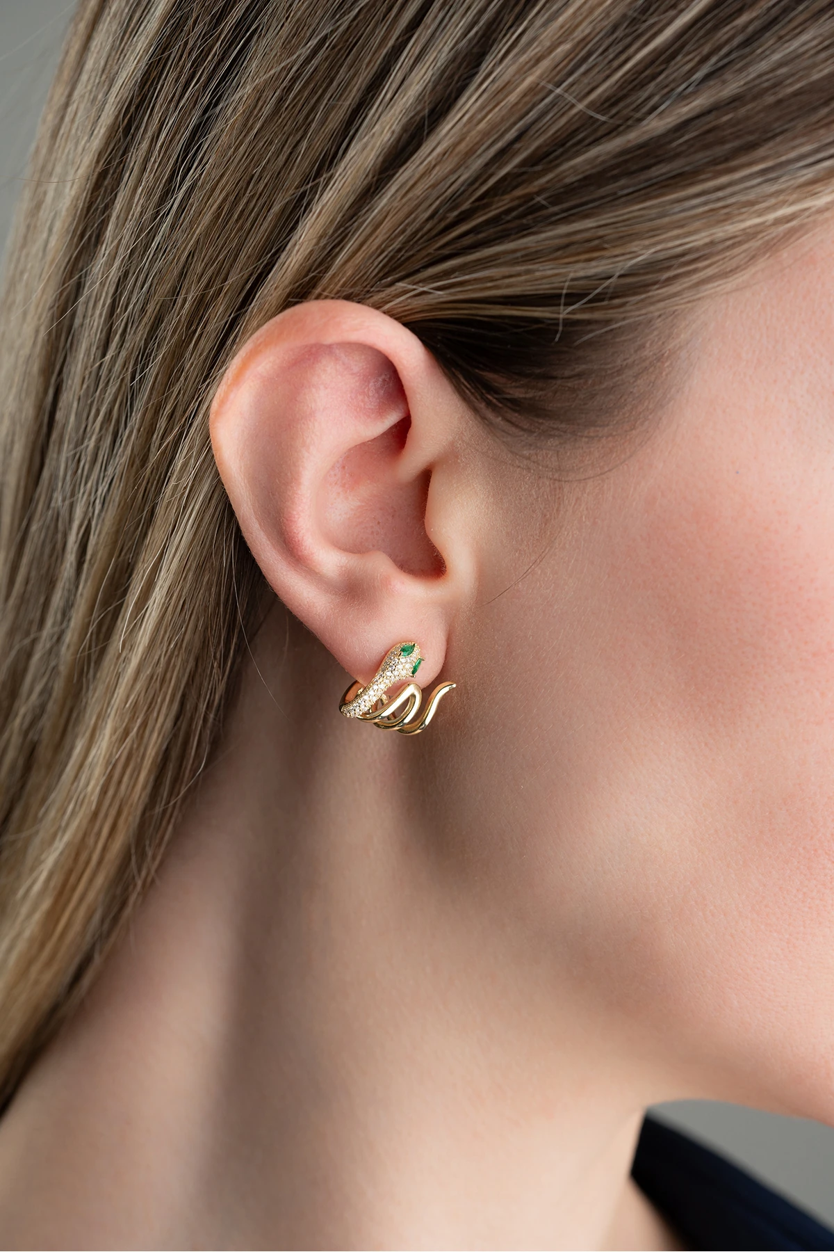 Gümüş Yılan Küpe