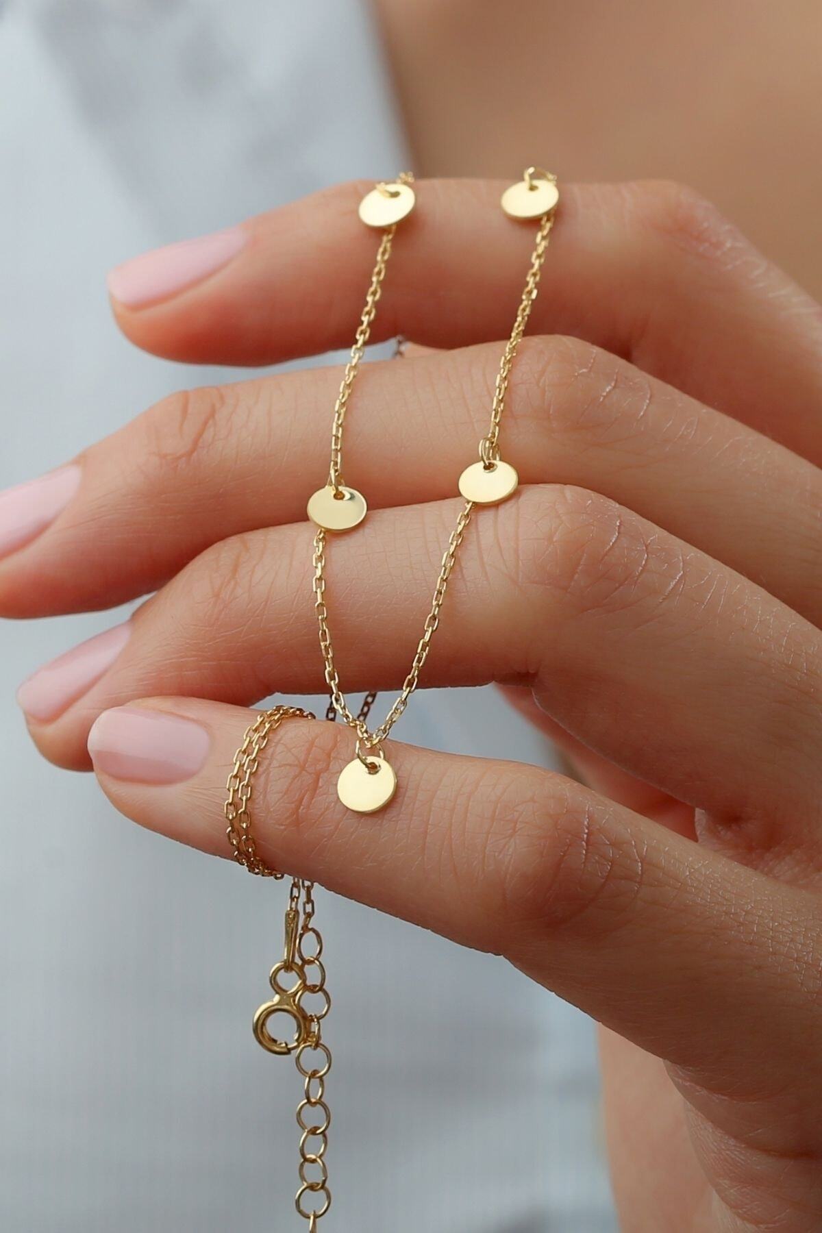 Gümüş Pullu Kolye