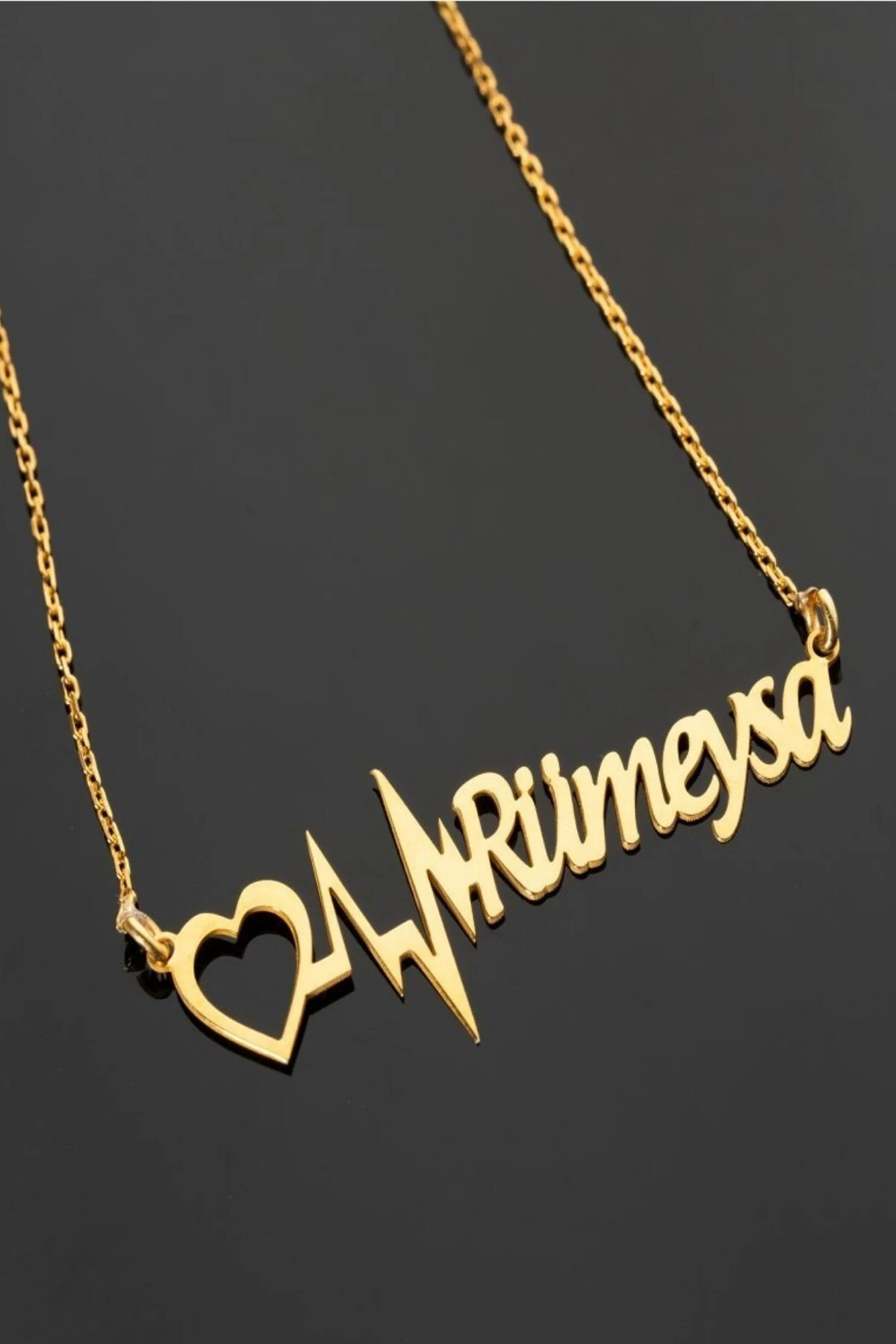 Gümüş Isimli Kalp Ritim Kolyesi