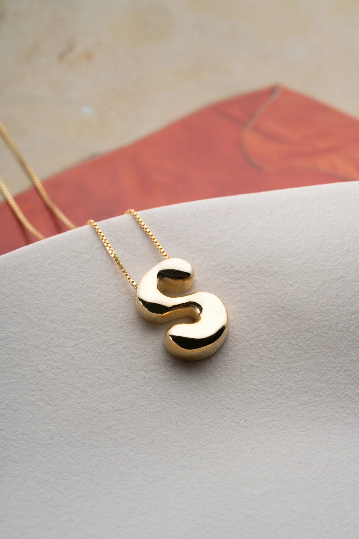 Gümüş Kişiye Özel Balon Harf Kolye