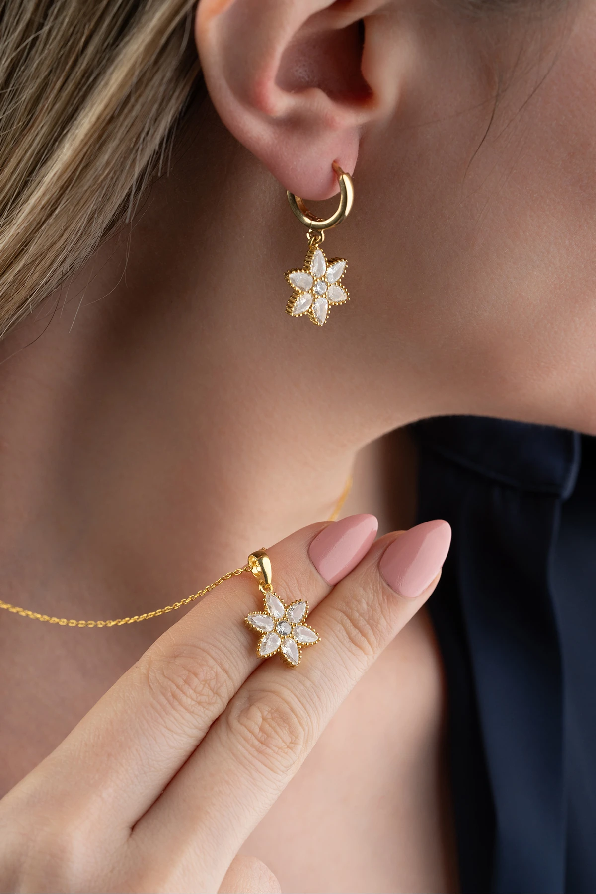 Gümüş Zirkon Taşlı Lotus (Kolye-Küpe) Set