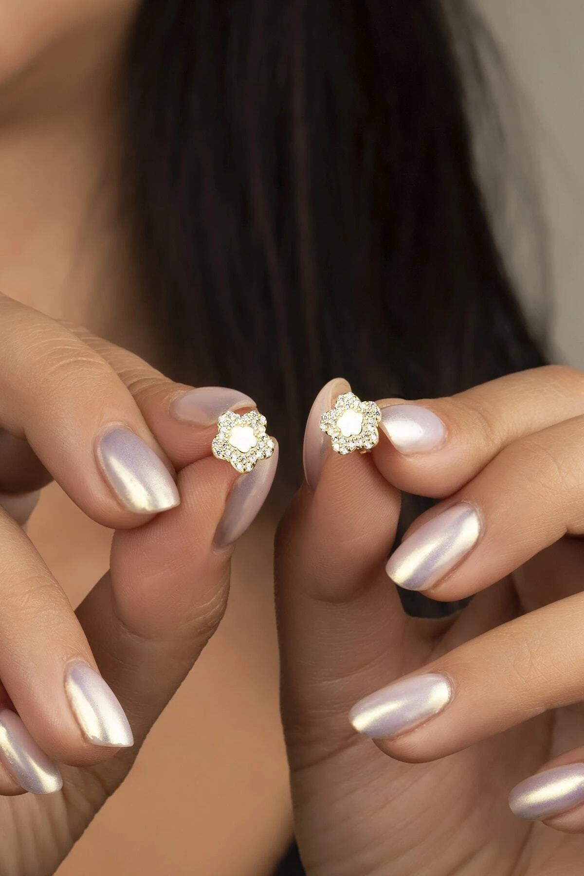 Gold Zirkon Taşlı Çiçek Gümüş Küpe