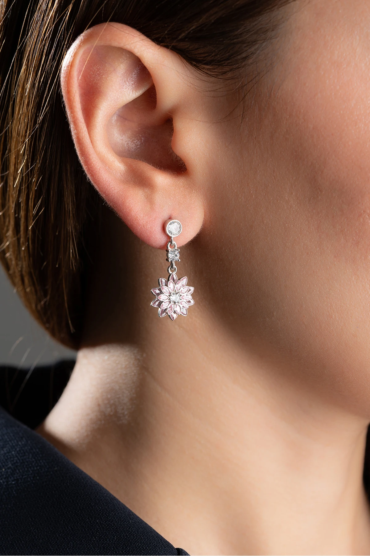 Gümüş Pembe Tektaşlı Lotus Küpe