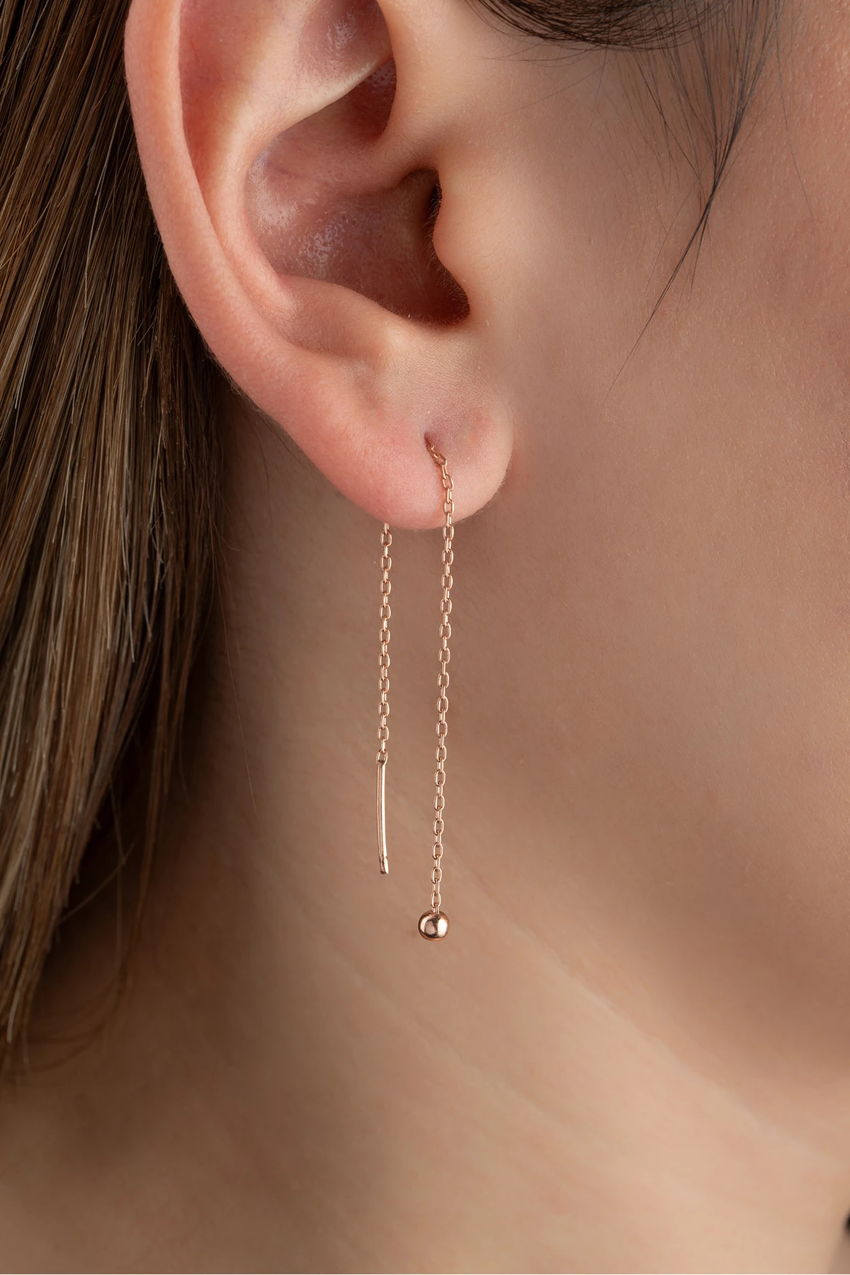 Gümüş Zincirli Top Küpe