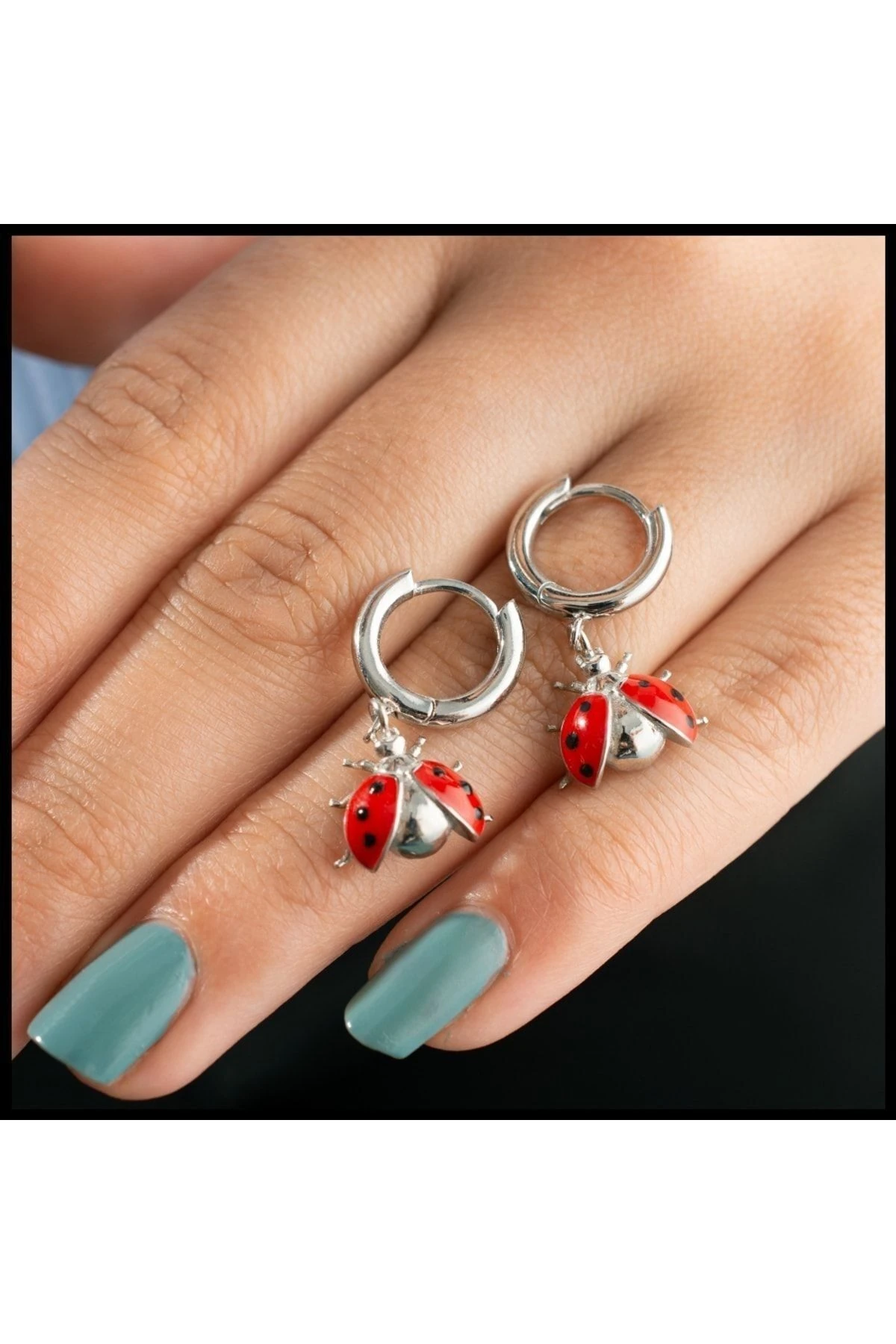 Gümüş Sallantılı Uğurböceği Çocuk Küpesi