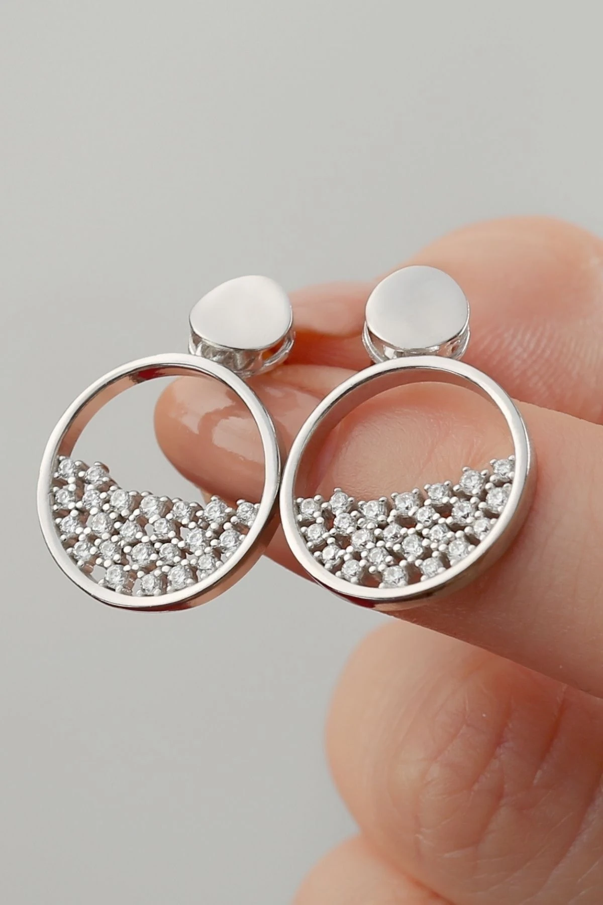 Gümüş Taşlı Halka Küpe (rodyum)