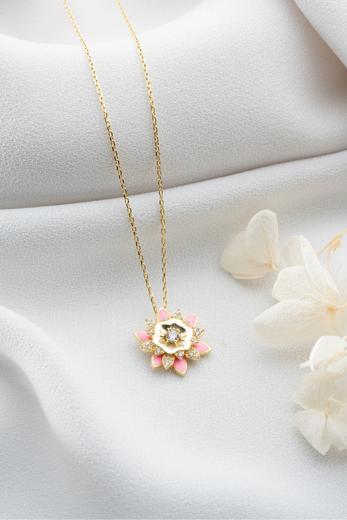 Gümüş Pembe Mineli Lotus Çiçeği Kolye