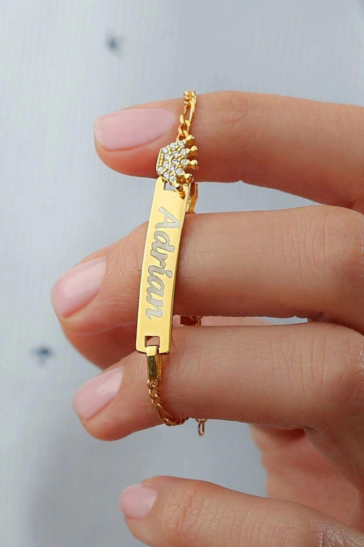 Gümüş Taçlı Isimli Çocuk Bileklik