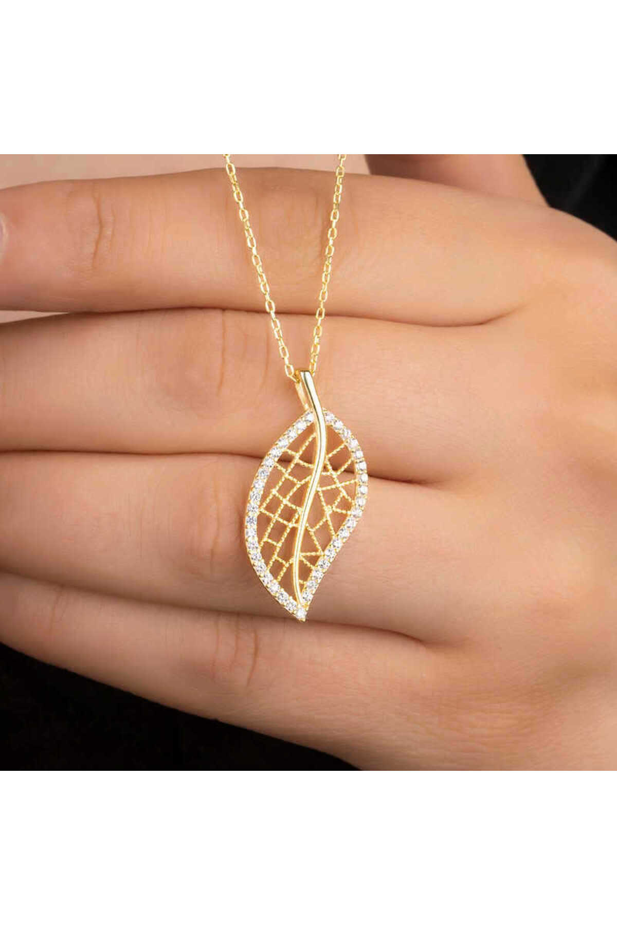 Gümüş Gold Yaprak Kolye