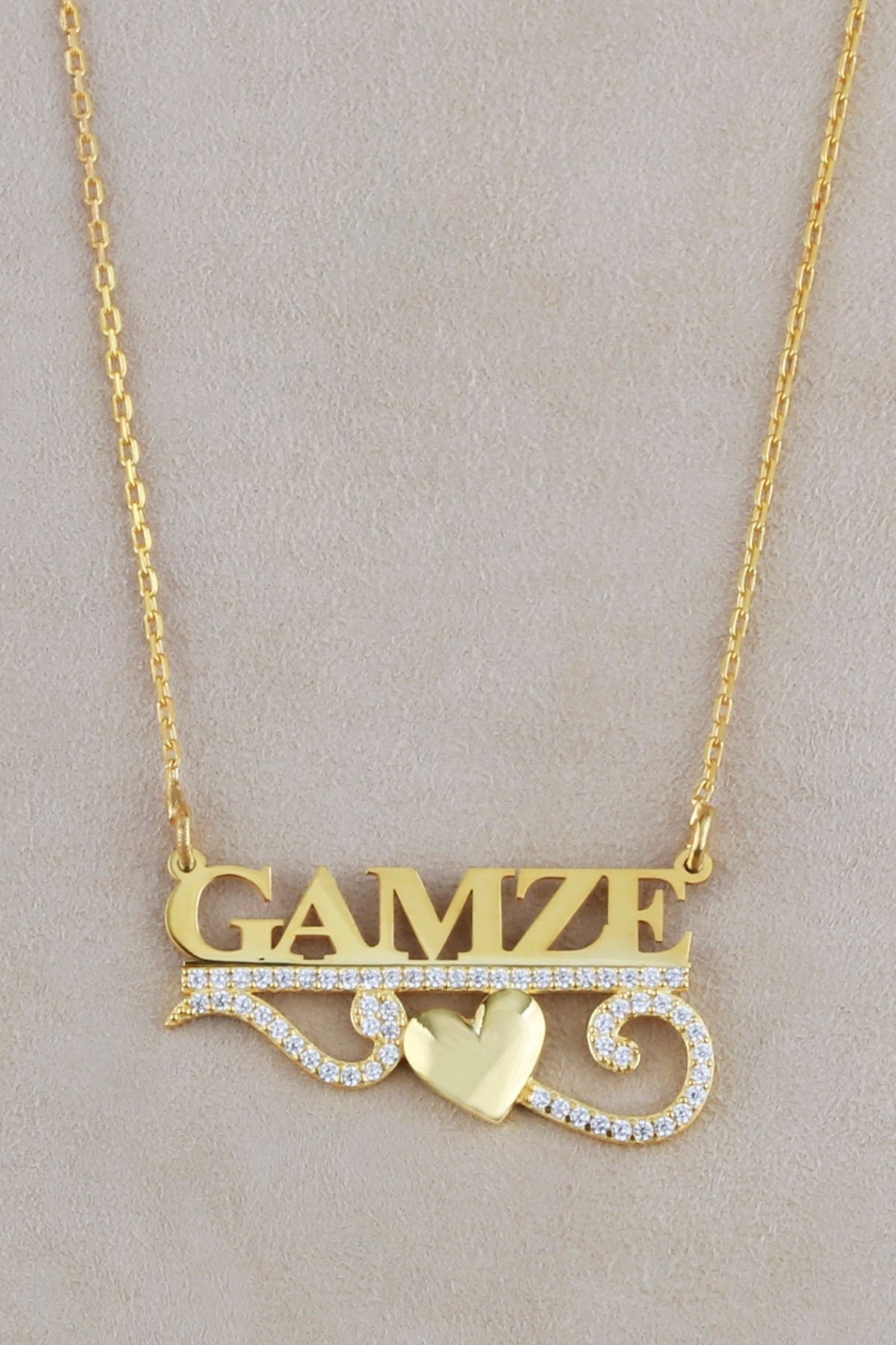 Gümüş Kalpli Isimli Kolye