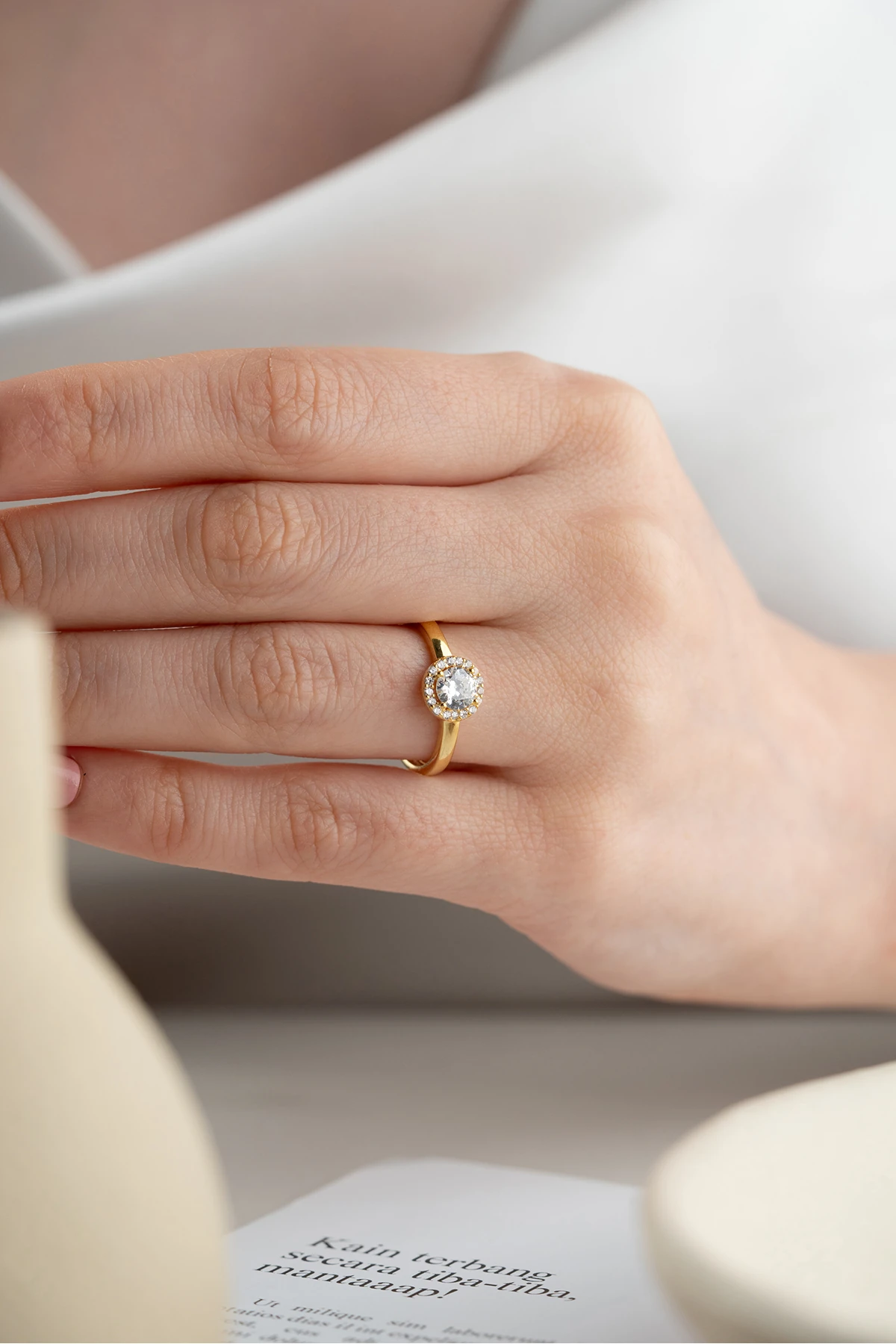 Gümüş Pırlanta Model Yüzük