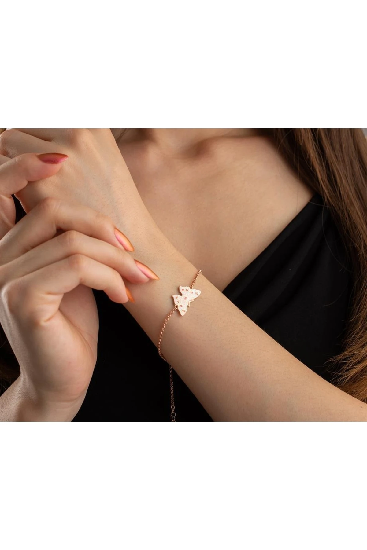 Gümüş Renkli Kelebek Bileklik