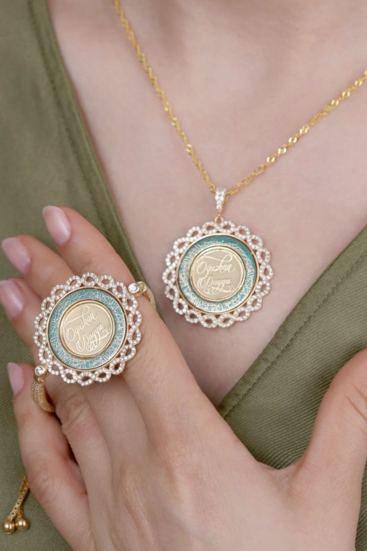 Gümüş Mineli Isimli Sonsuzluk Takı Seti