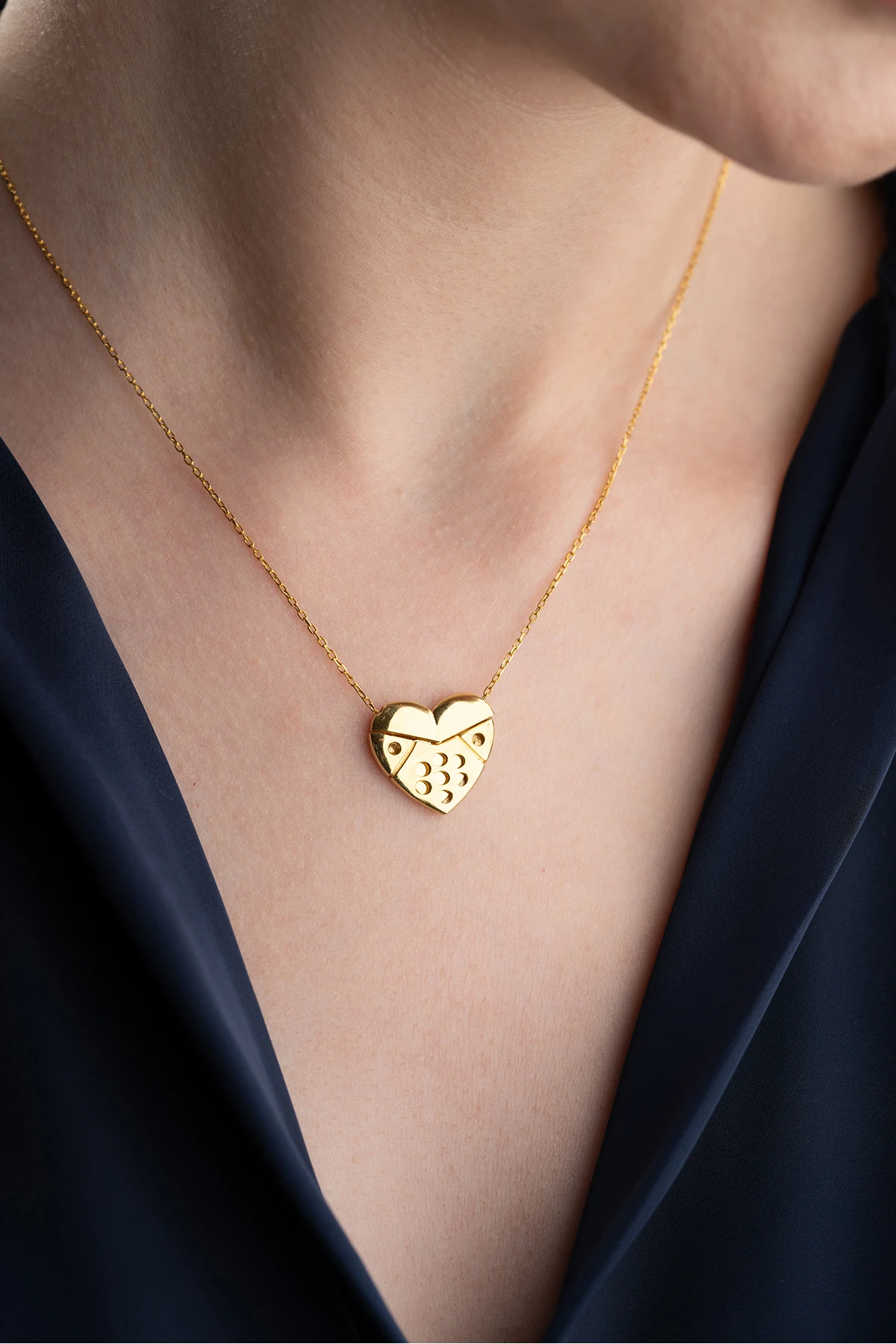 Gümüş İsim Yazılabilen Kalp Kolye