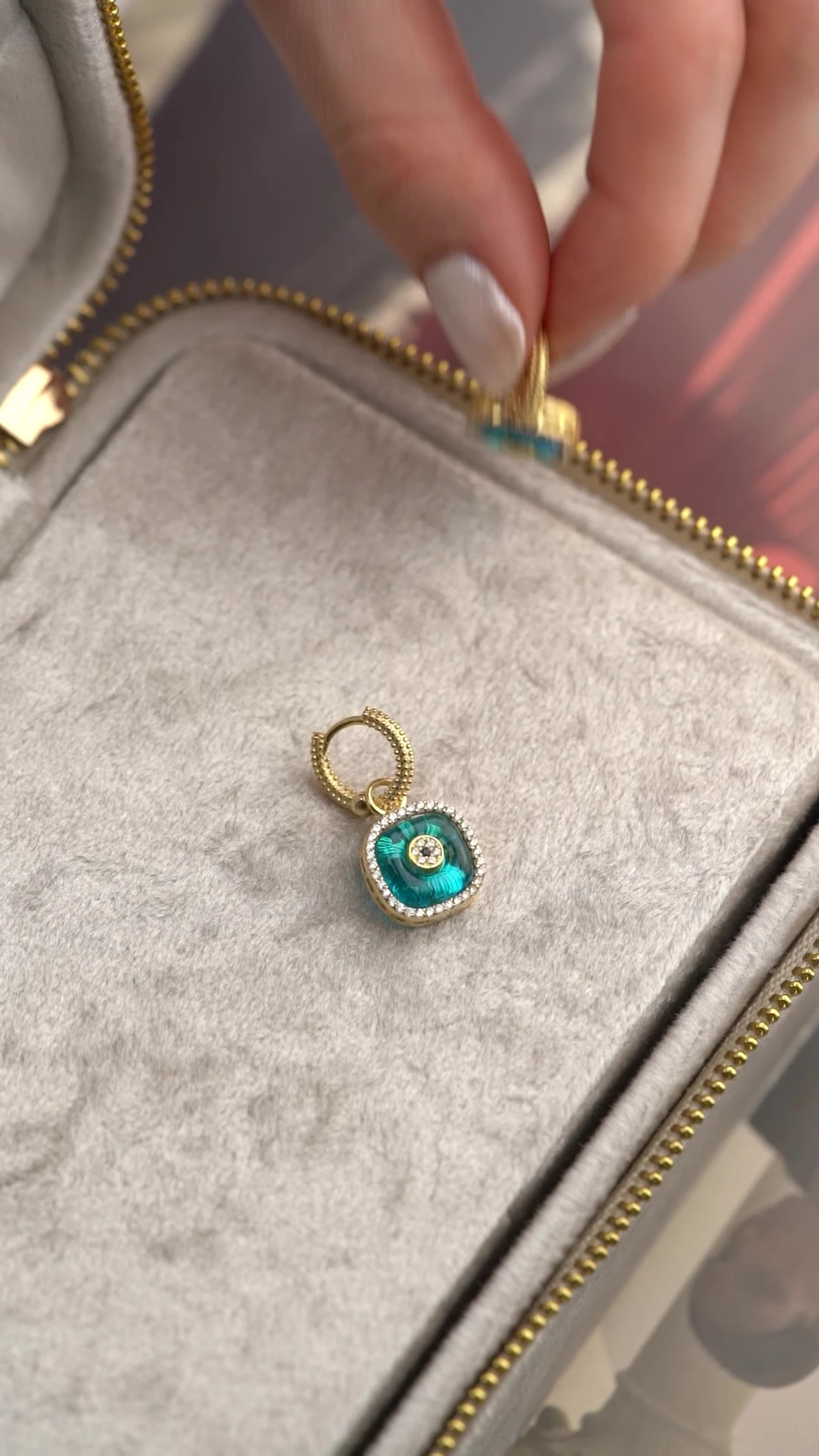 Gümüş Cam Göz Nazar Küpe