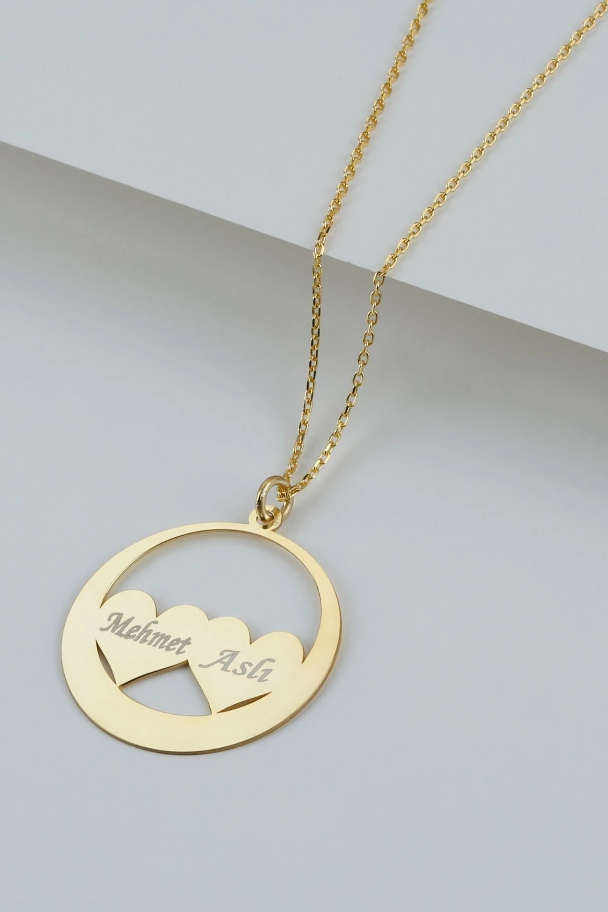 Gümüş Kişiye Özel Iki Kalpli Plaka Kolye