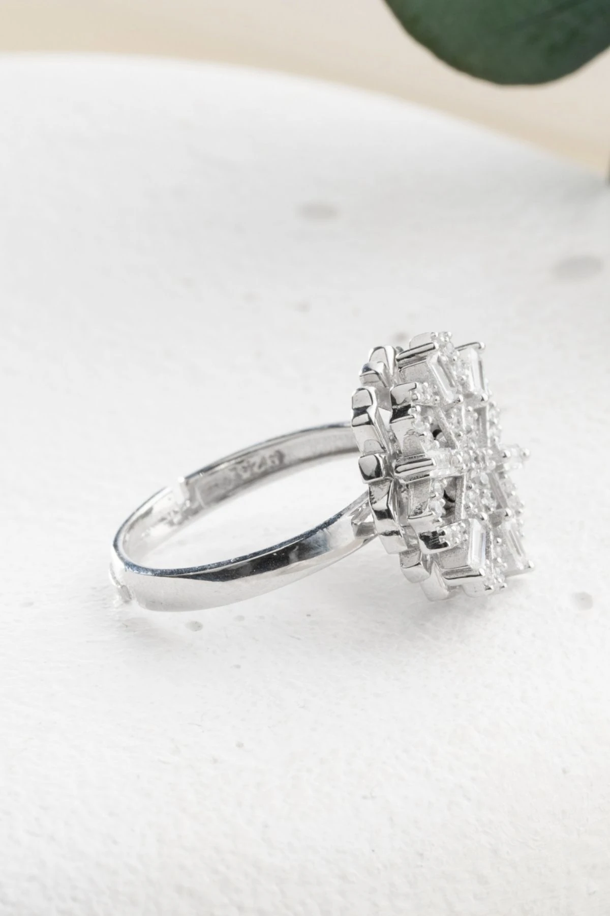 Dönen Kartanesi Gümüş Yüzük