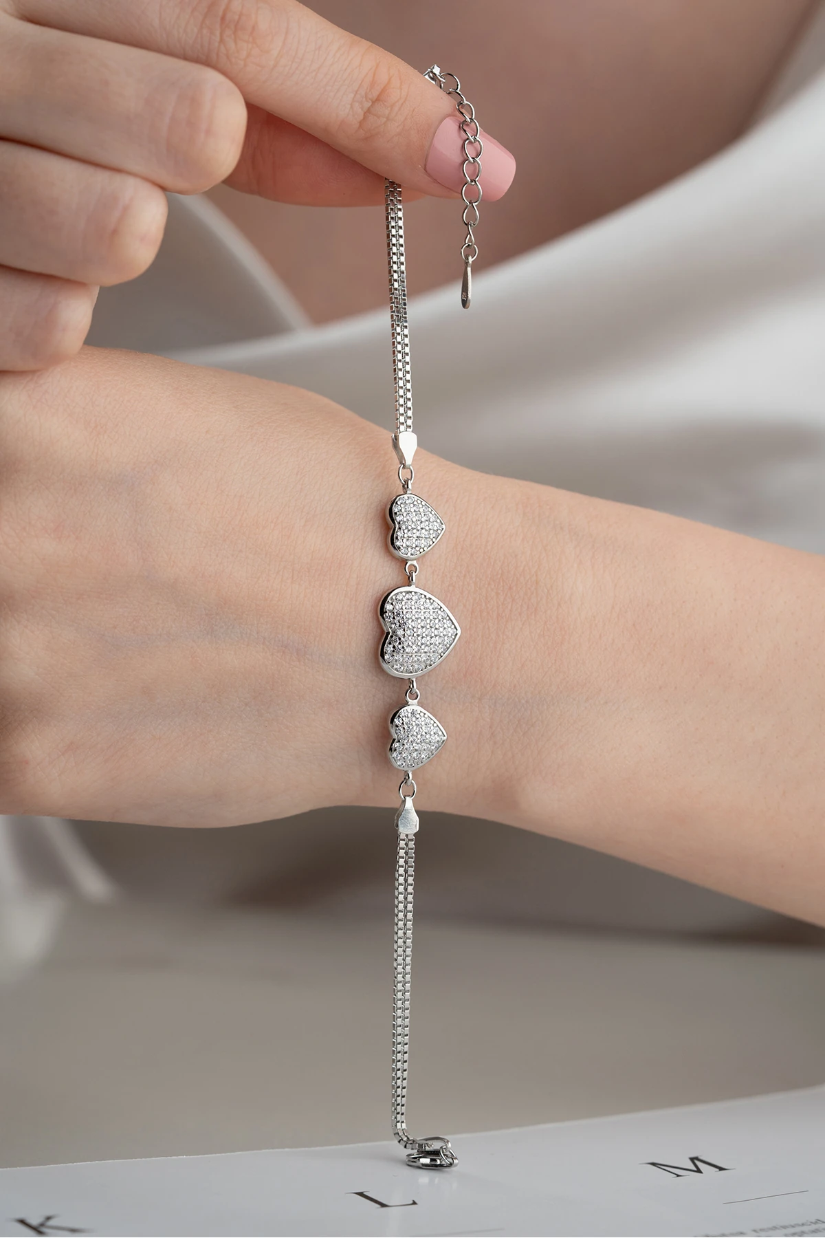 Gümüş Kalpli Bileklik