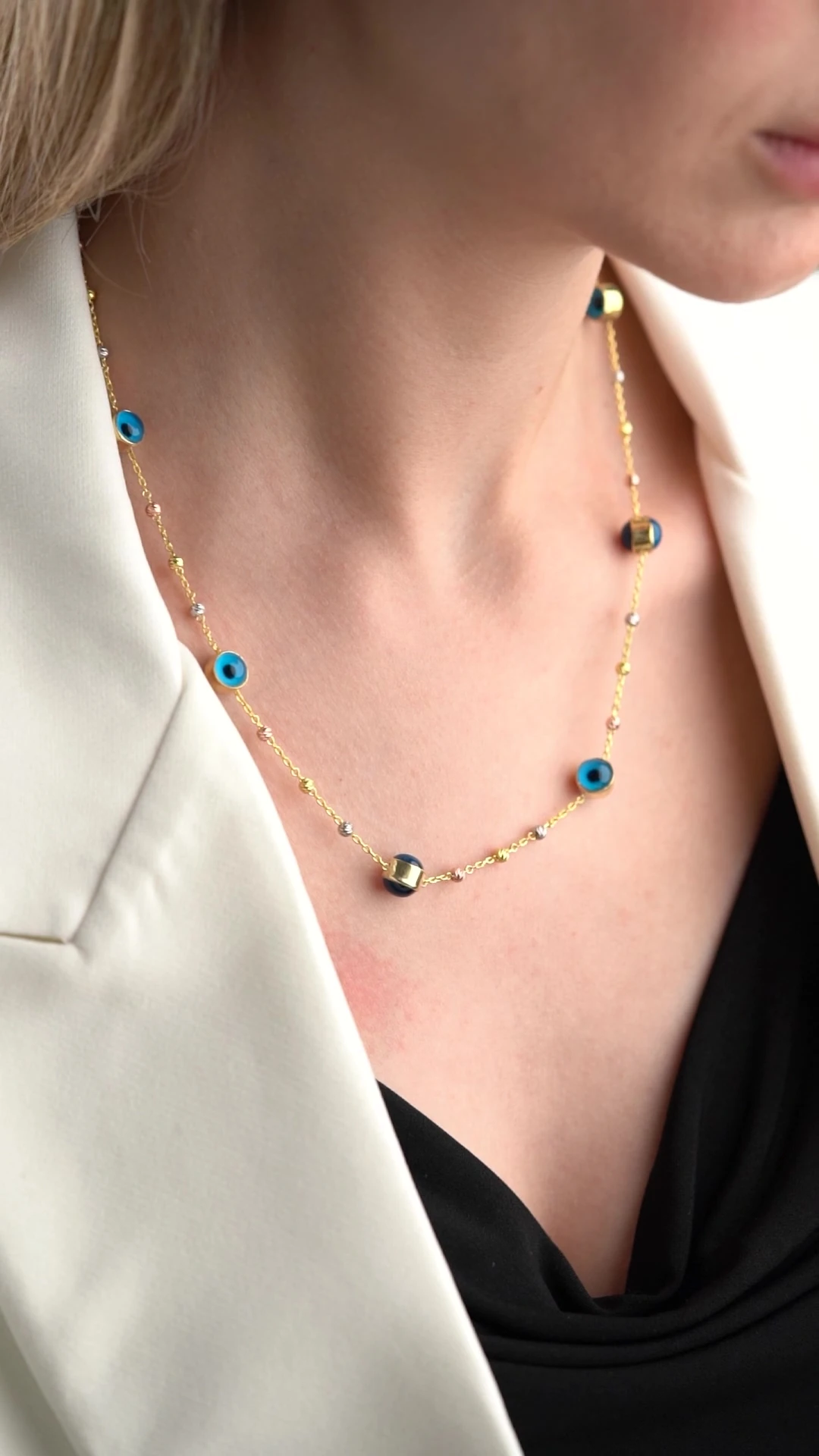 Gümüş Toplu Göz Nazarlı Kolye