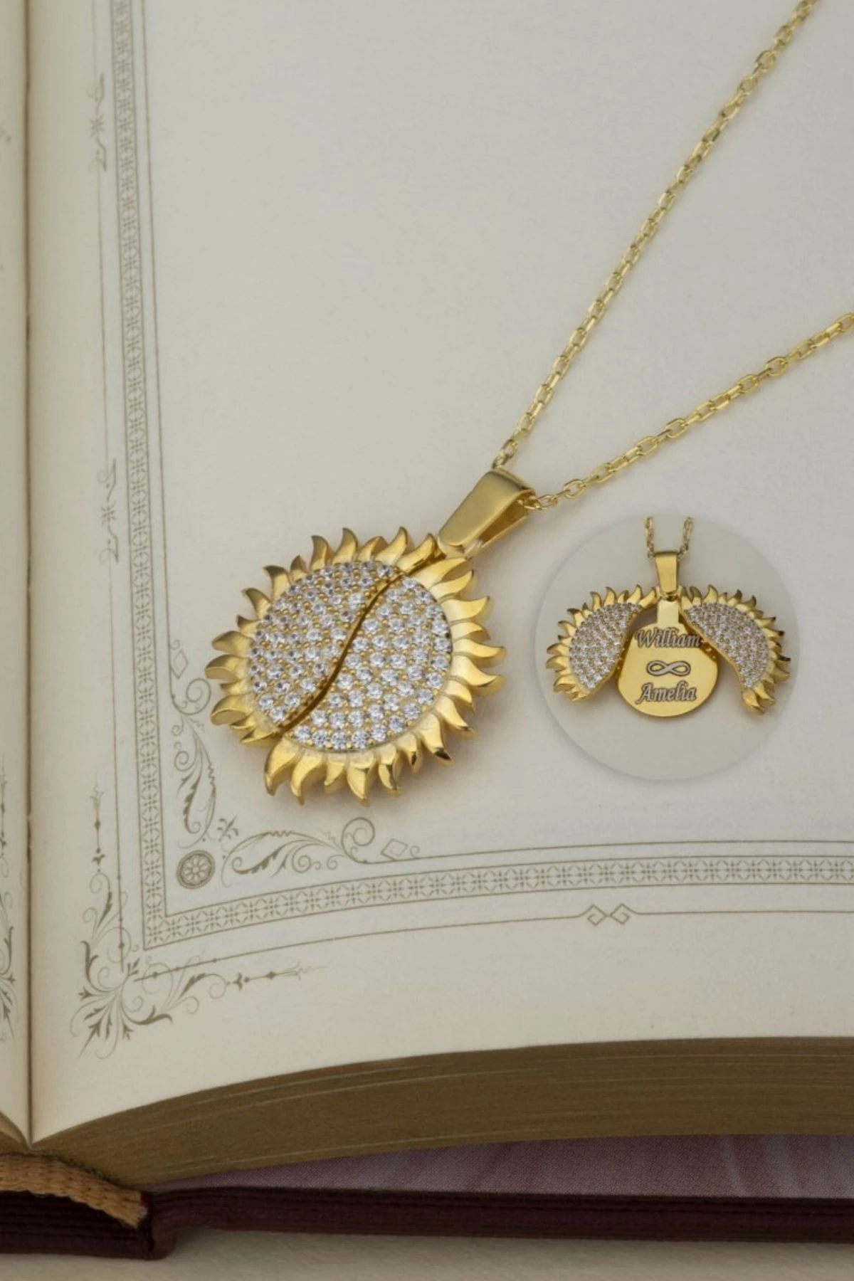 Gümüş Isimli Açılan Güneş Kolye