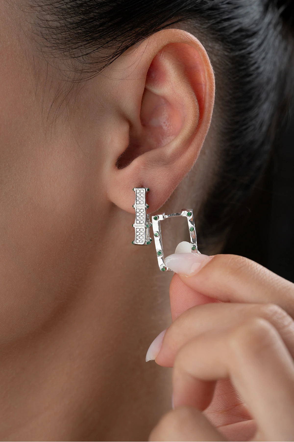 Gümüş Zirkon Taşlı Küpe