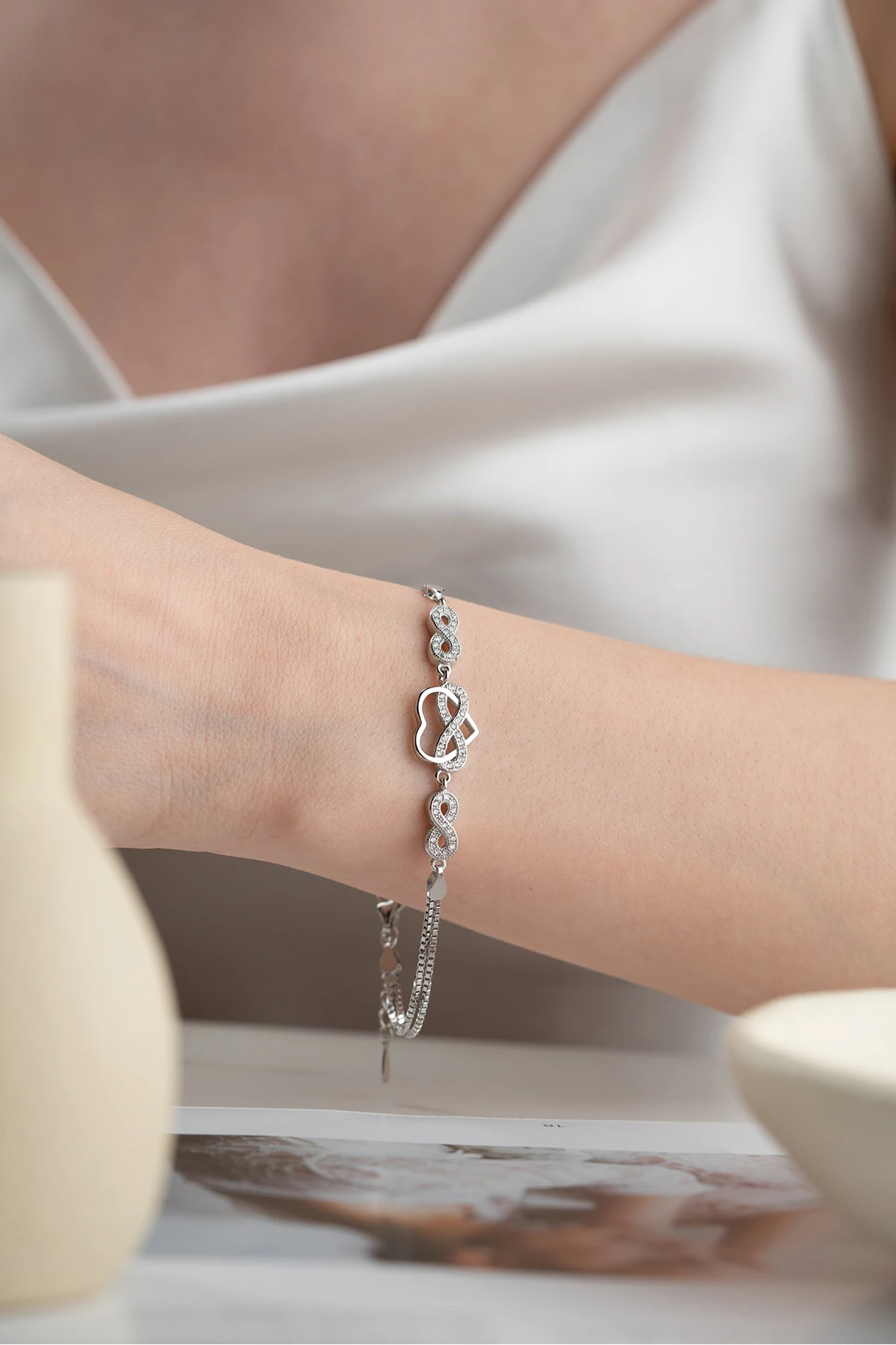 Gümüş Sonsuzluklu Kalp Bileklik