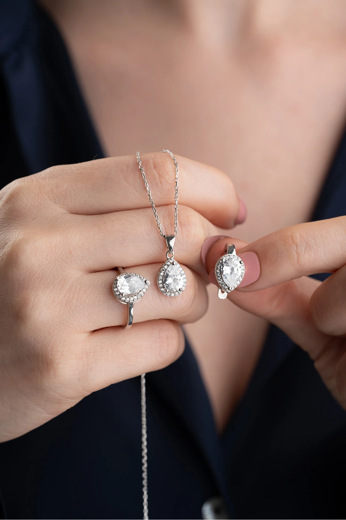 Gümüş Damla Taşlı (Kolye-Küpe-Yüzük) Set