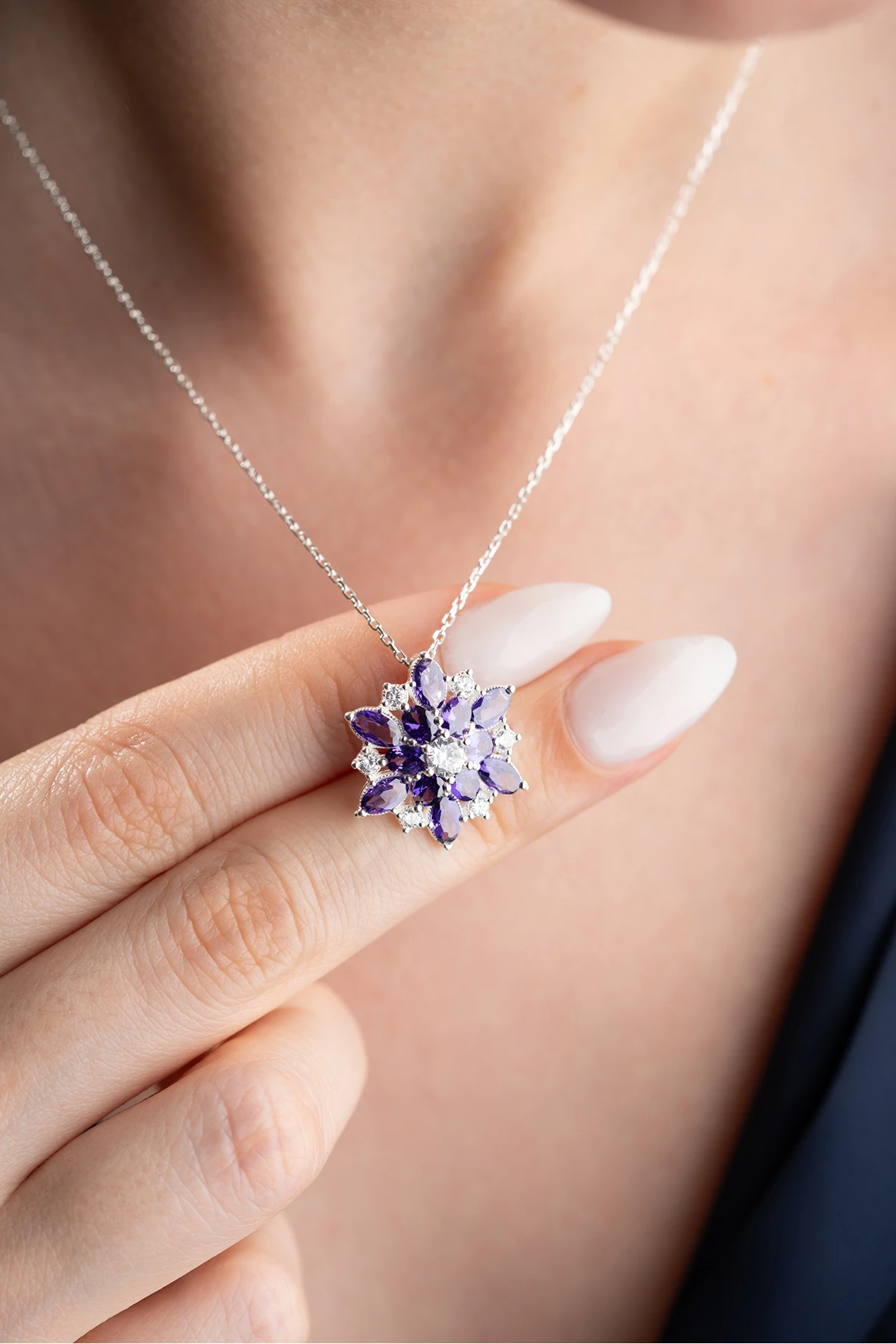 Gümüş Mor Oval Zirkon Taşlı Lotus