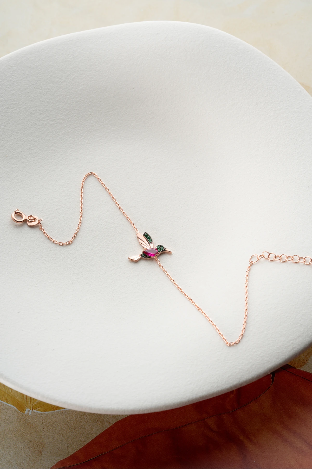 Gümüş Zirkon Taşlı Arı Kuşu Bileklik