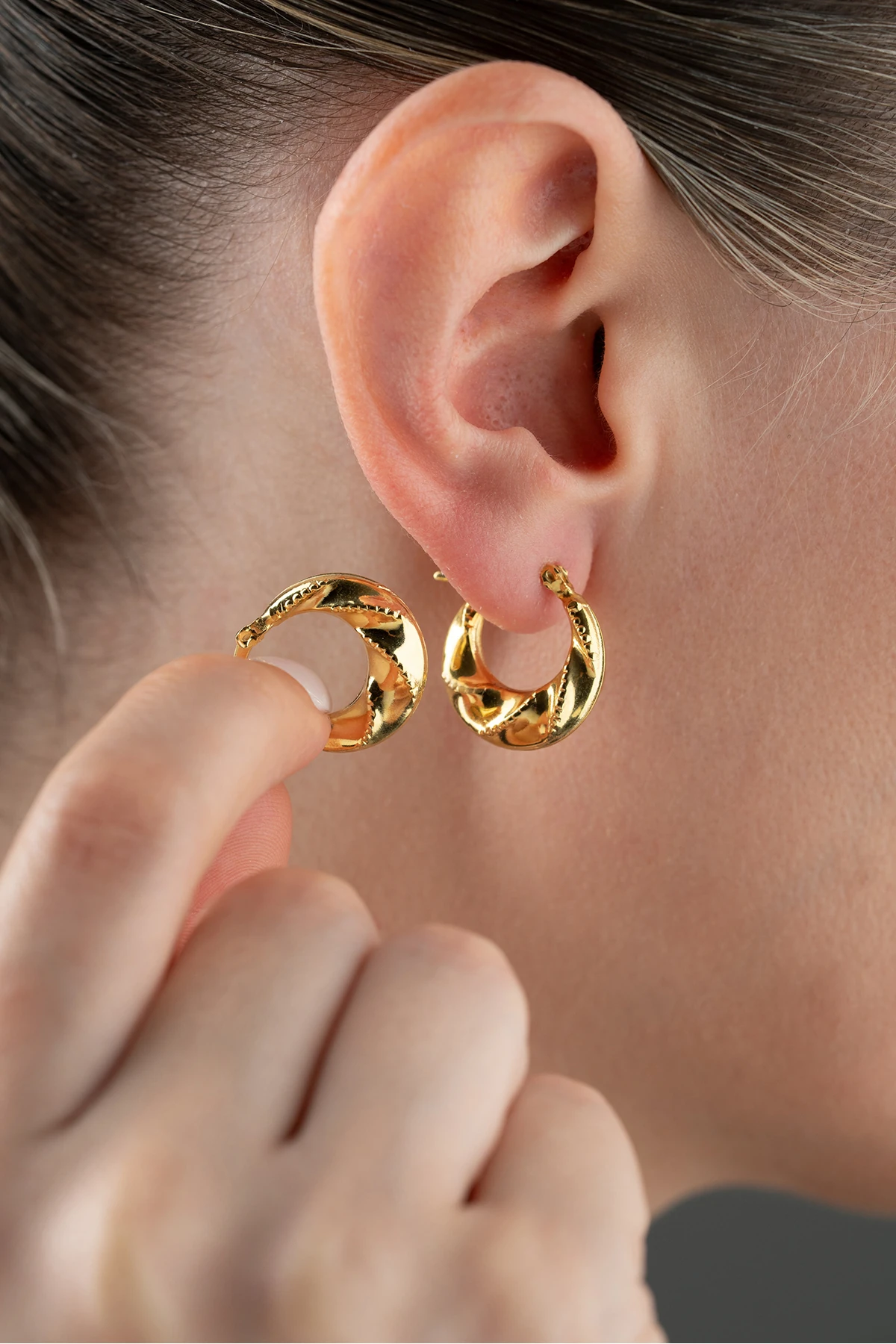 Gümüş Trend Küpe