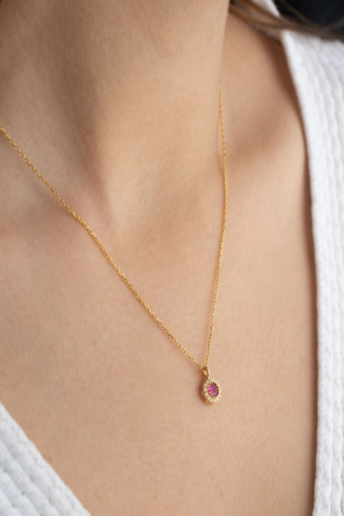 Gümüş Temmuz Ayı Doğum Taşı ( Ruby ) Kolye