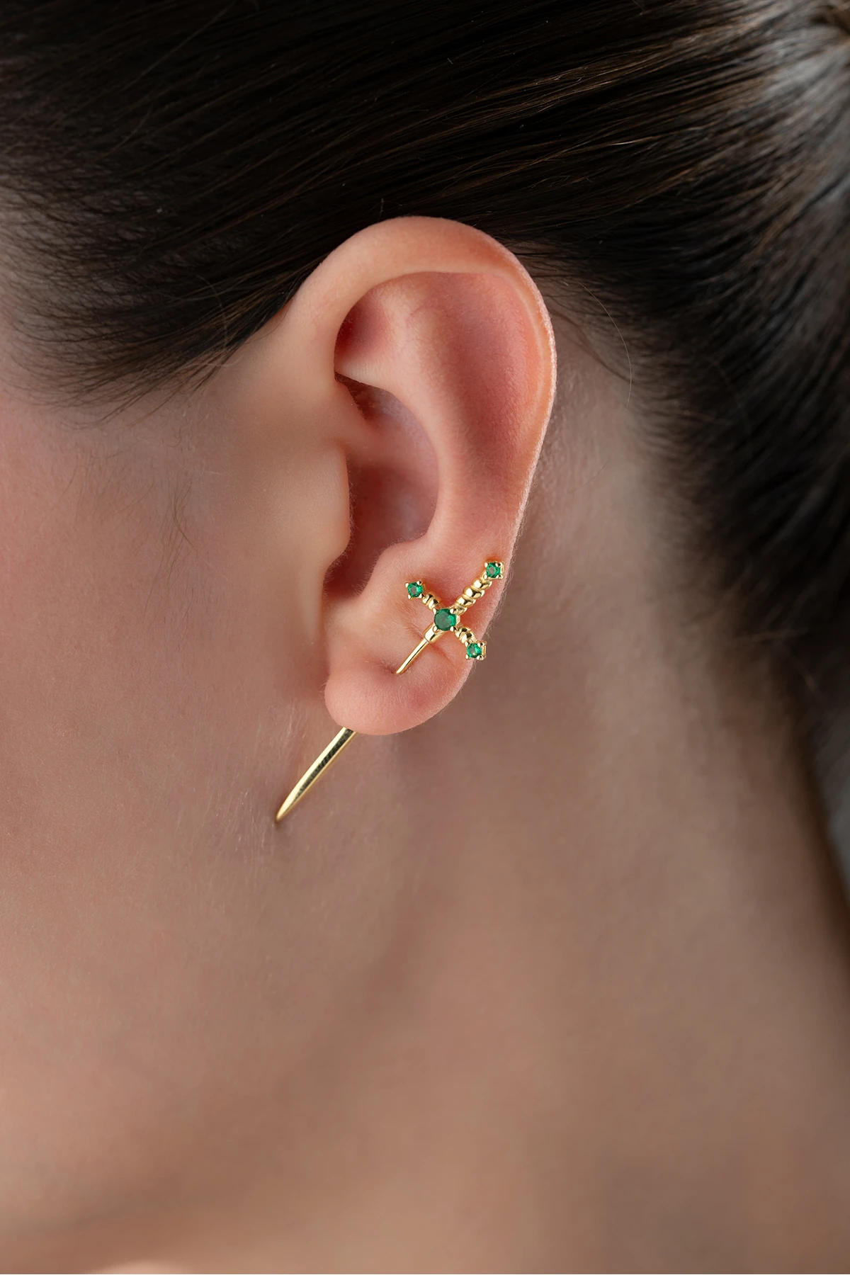 Gümüş Yeşil Taşlı Kılıç Küpe