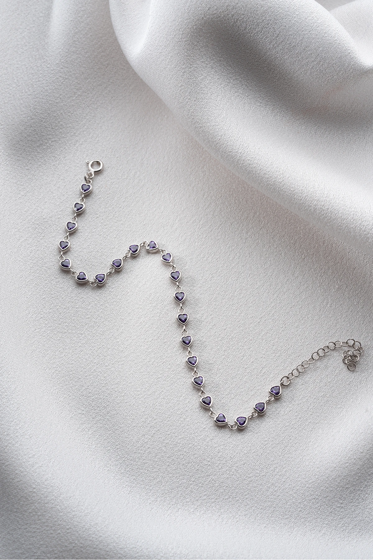 Gümüş Kalpli Mor Su Yolu Bileklik