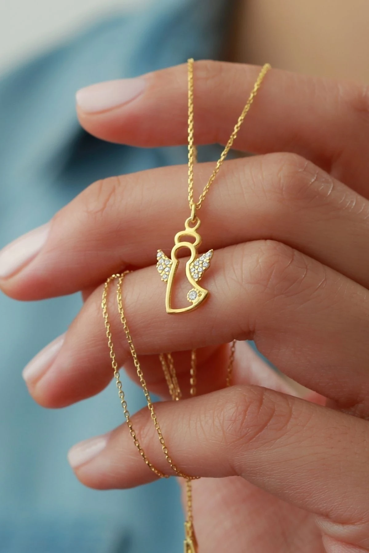 Gümüş Tektaşlı Melek Kolye