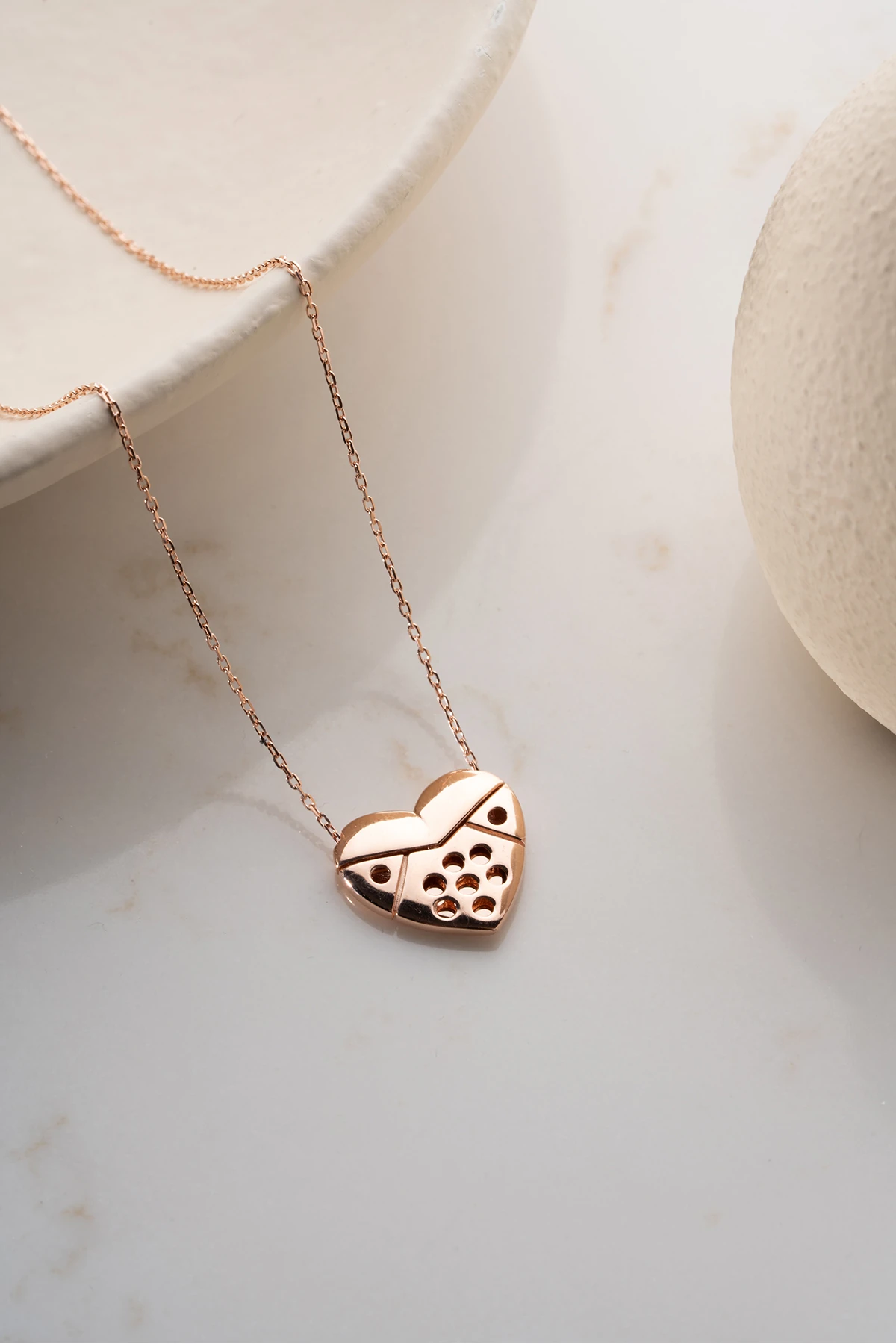 Gümüş İsim Yazılabilen Kalp Kolye