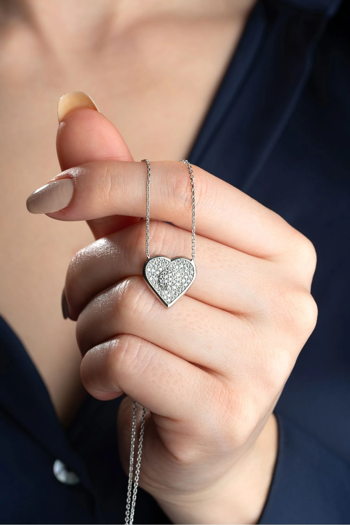 Gümüş Zirkon Taşlı Kalp Kolye