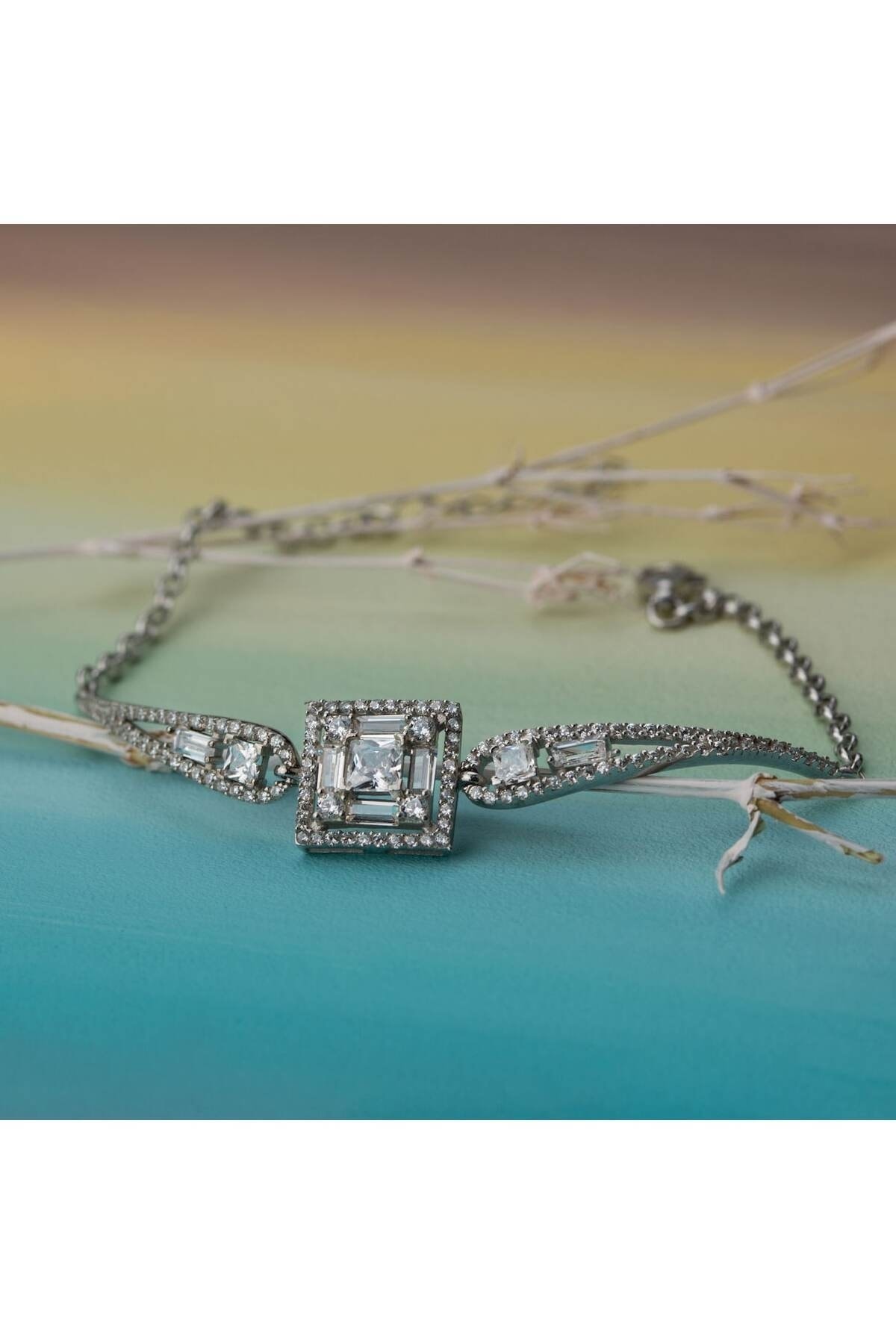 Gümüş Baget Taşlı Bileklik