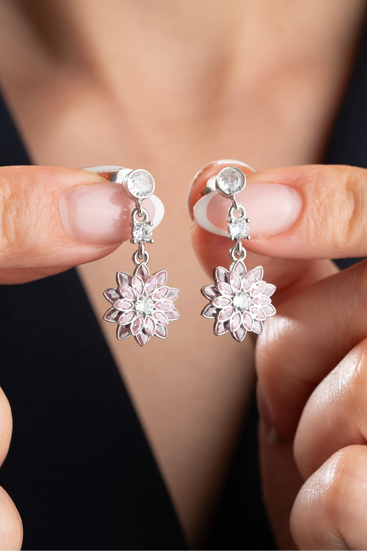 Gümüş Pembe Tektaşlı Lotus Küpe