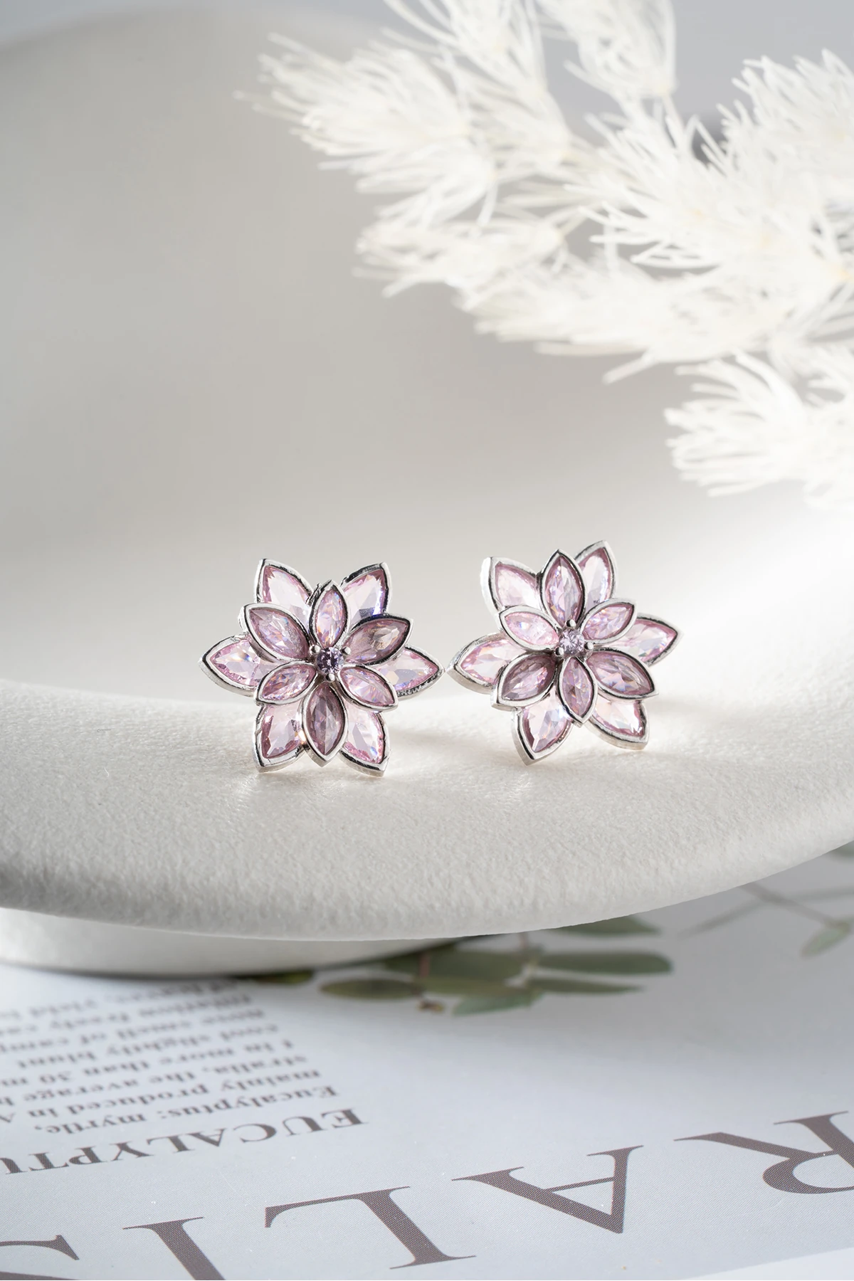 Gümüş Pembe Taşlı Lotus Küpe