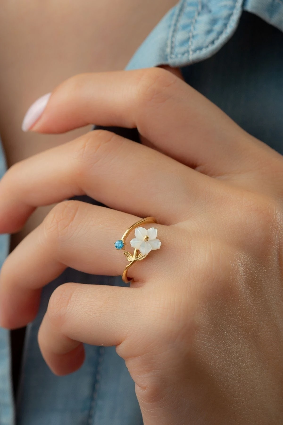 Gümüş Gold Tektaşlı Sedef Yüzük