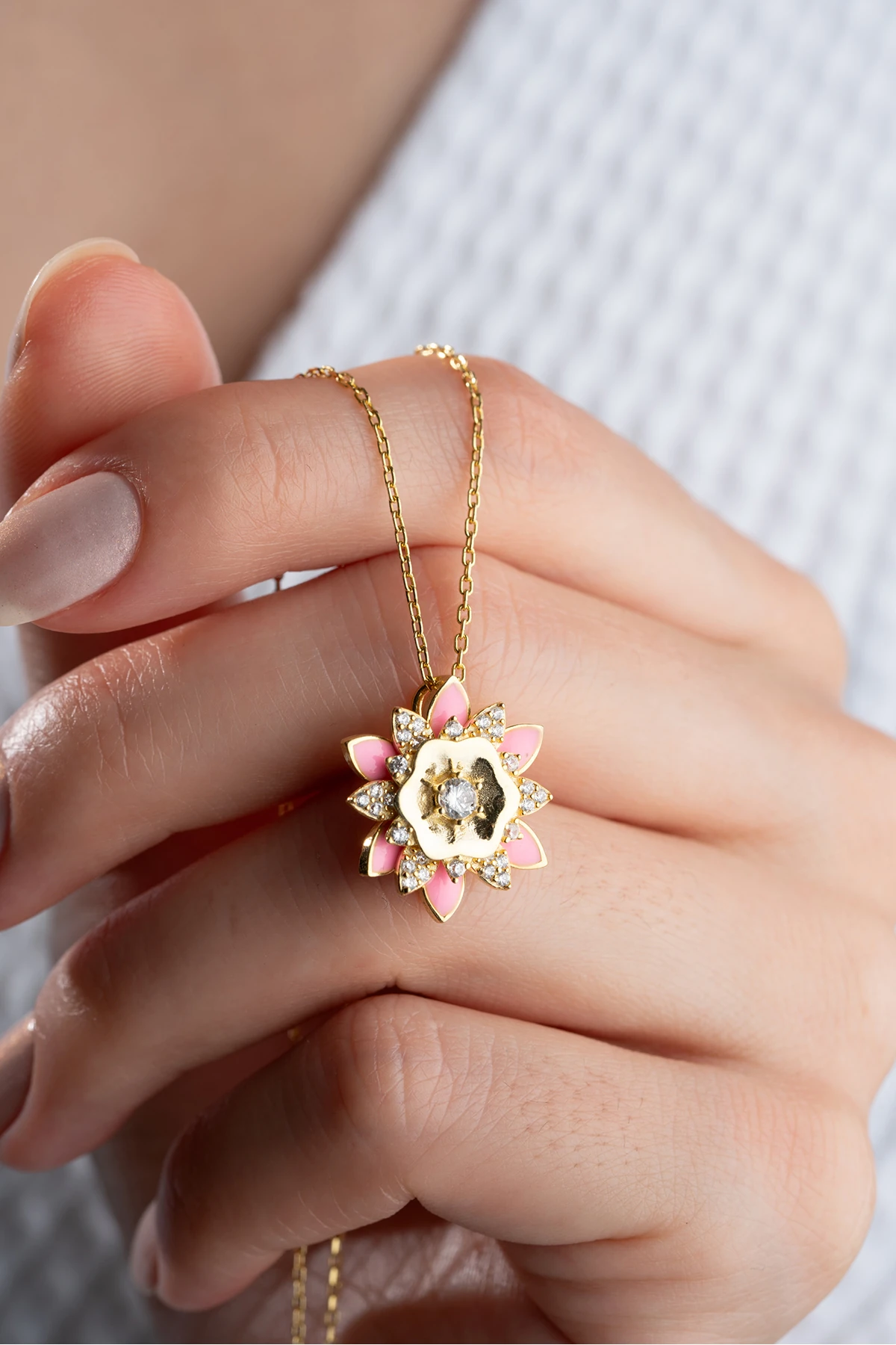 Gümüş Pembe Mineli Lotus Çiçeği Kolye